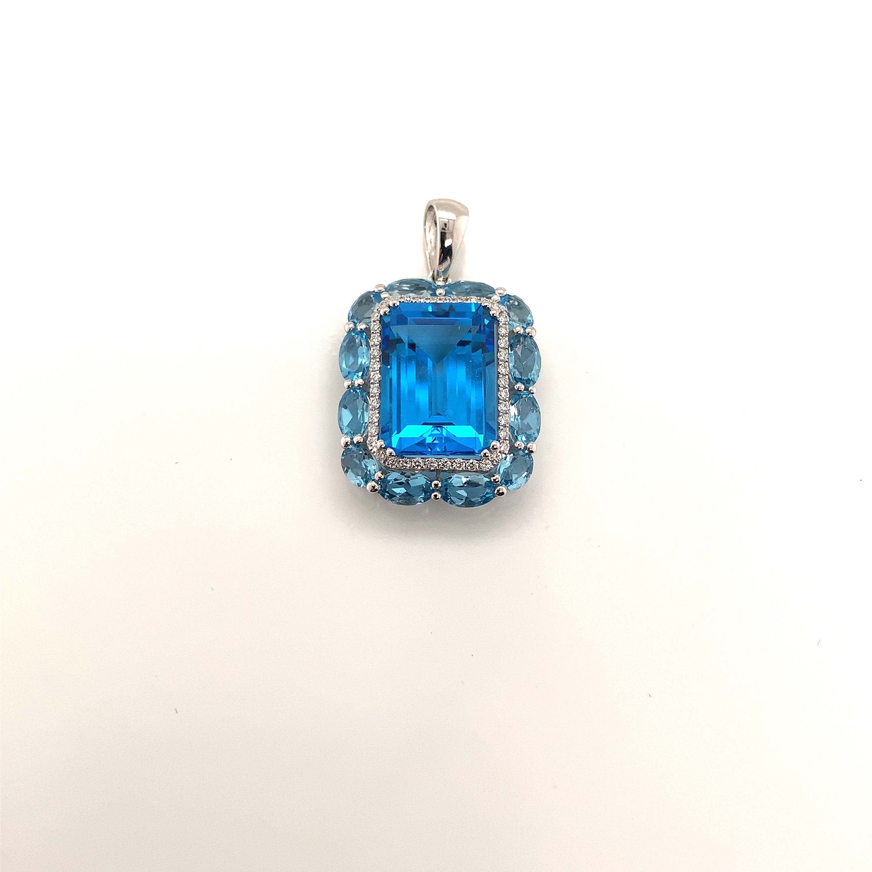 White Gold Pendant Necklace with Diamond, Topaz Stones