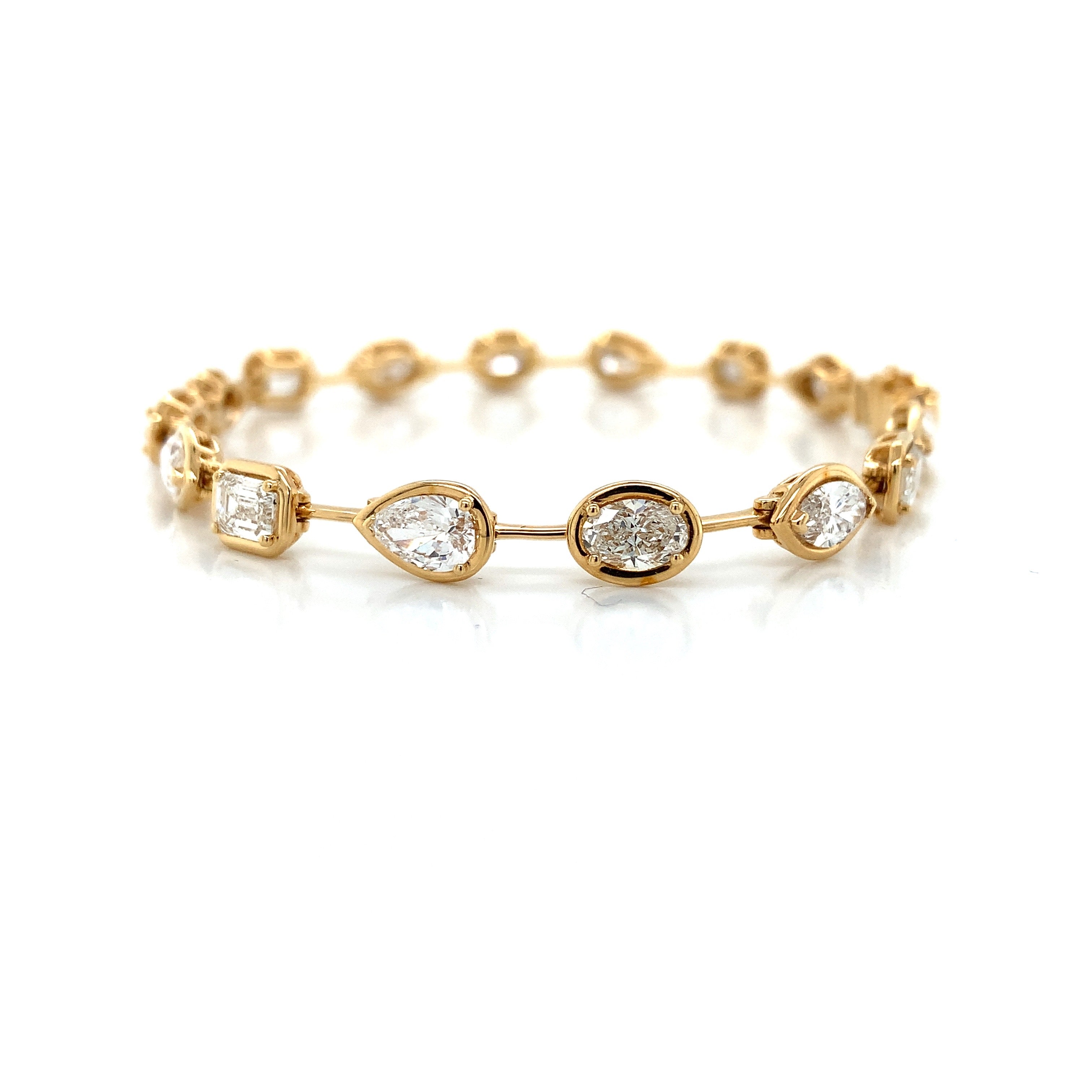 DIAMOND LEAVES BRACELET