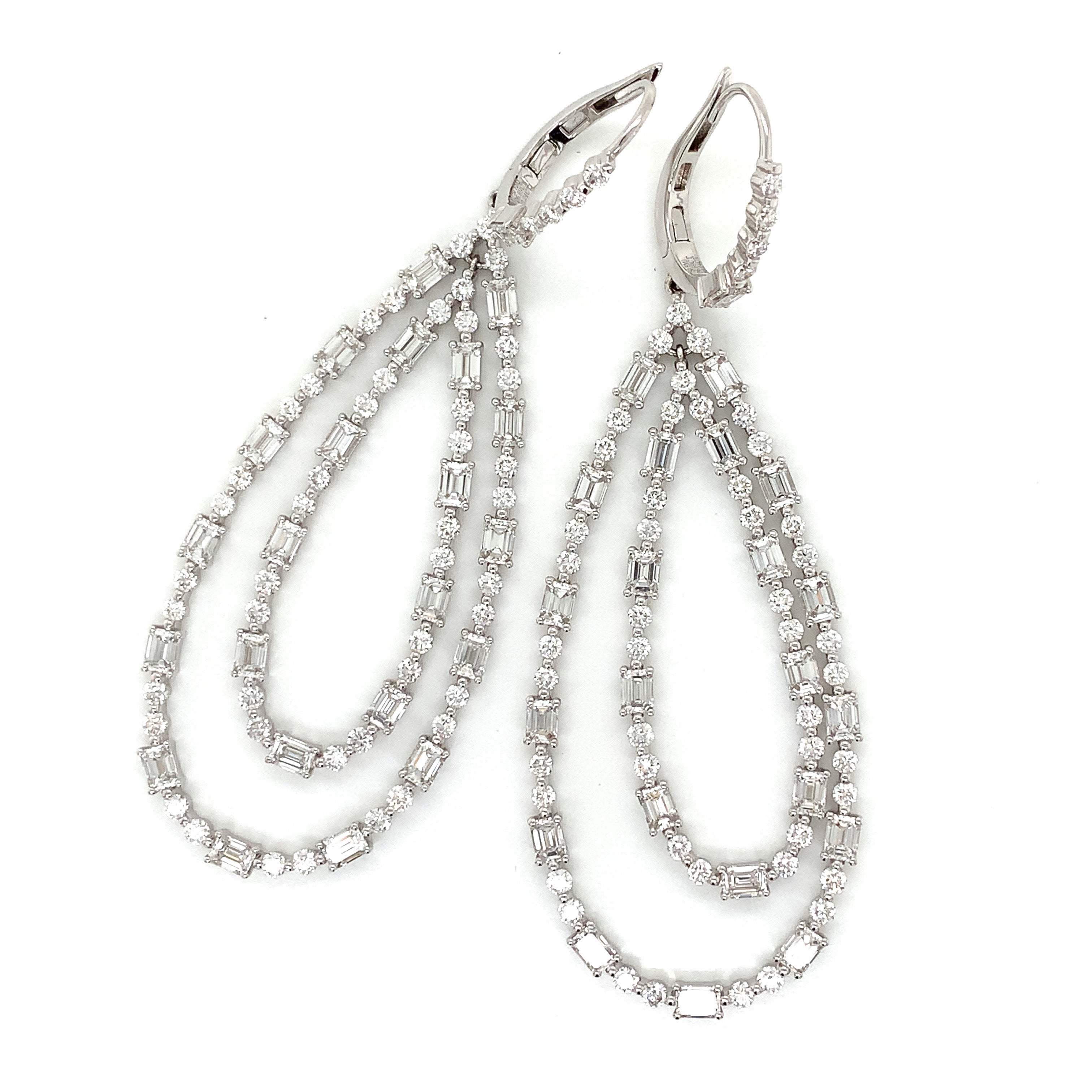 DIAMOND EARRINGS