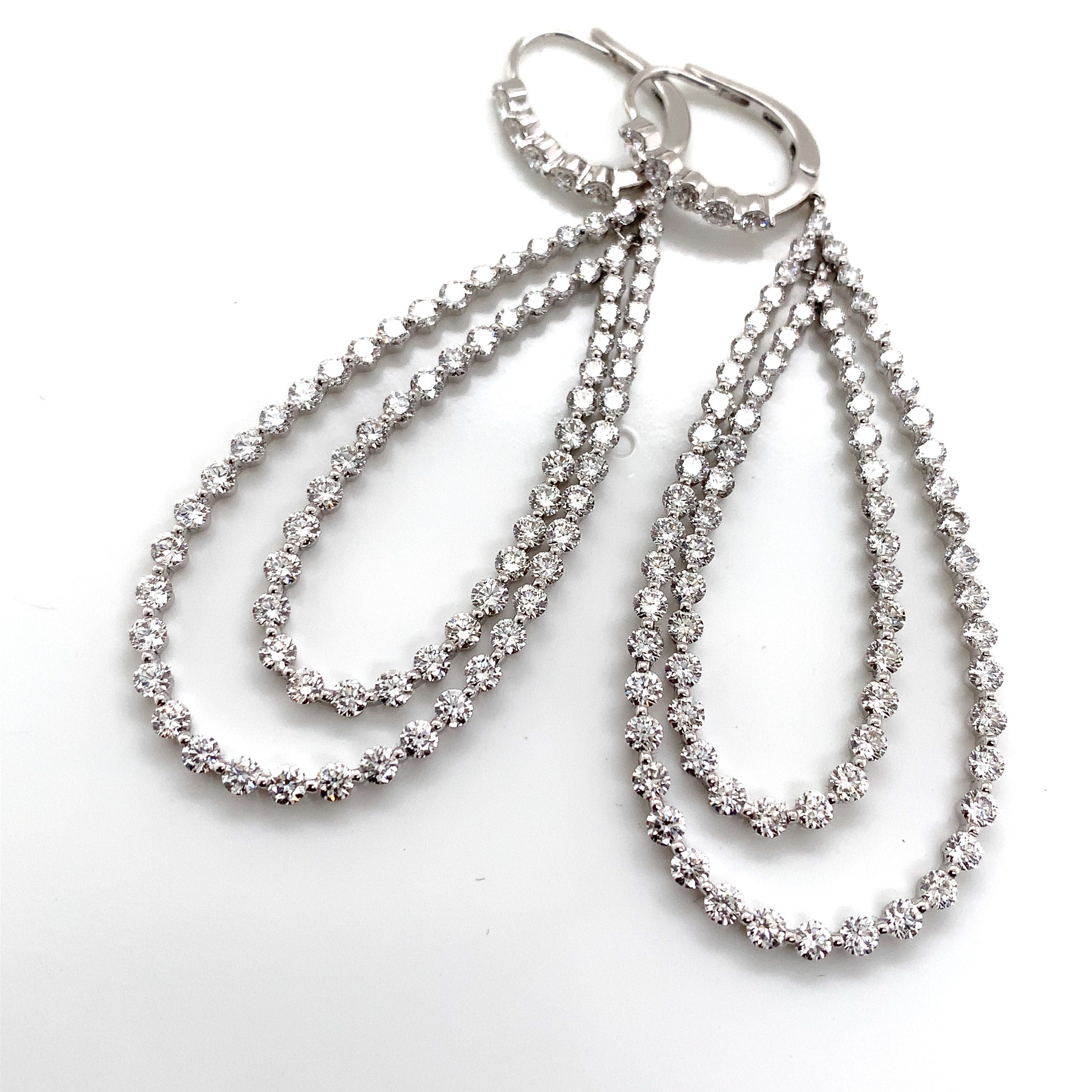 DIAMOND EARRINGS