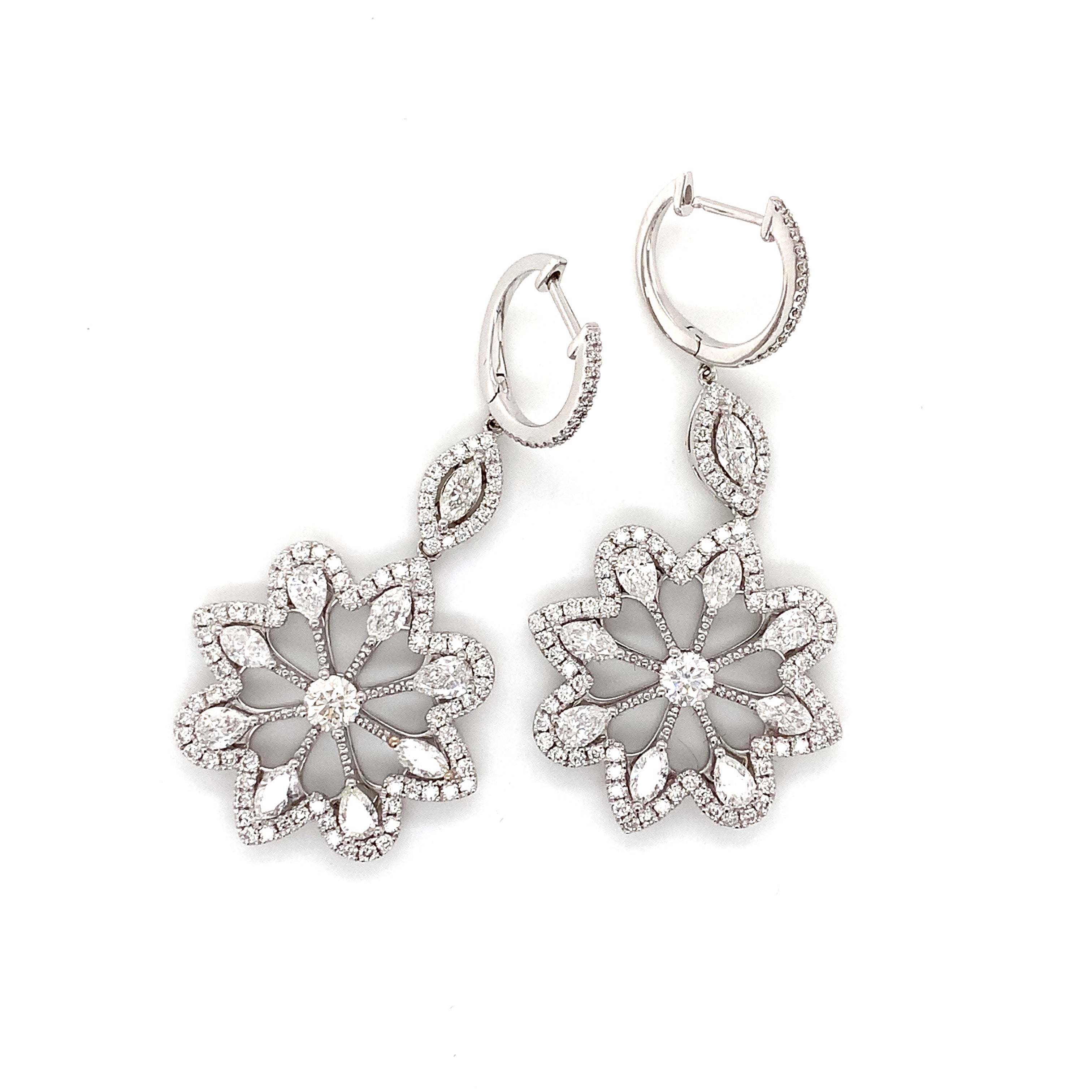 DIAMOND FLOWER EARRINGS