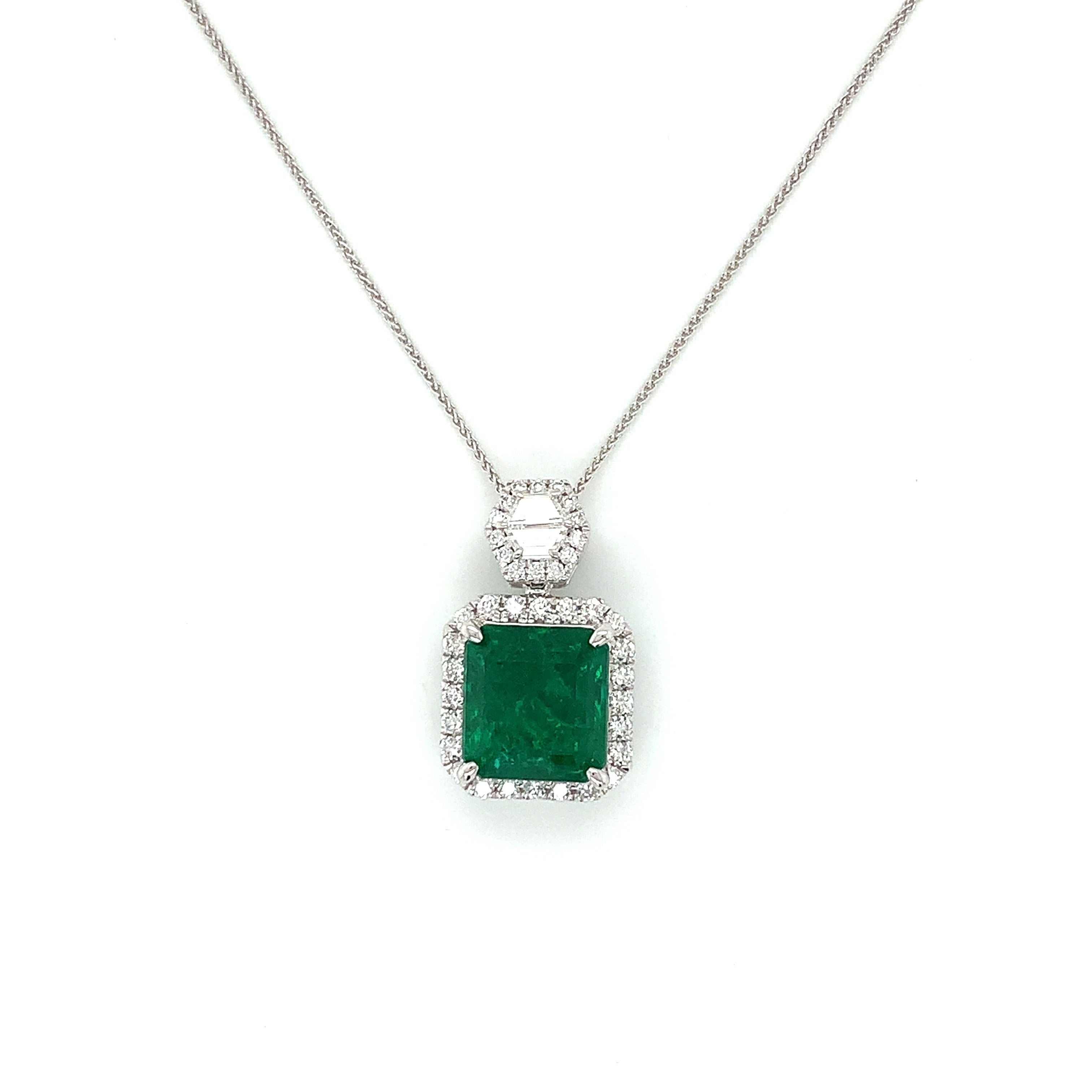 EMERALD PENDANT