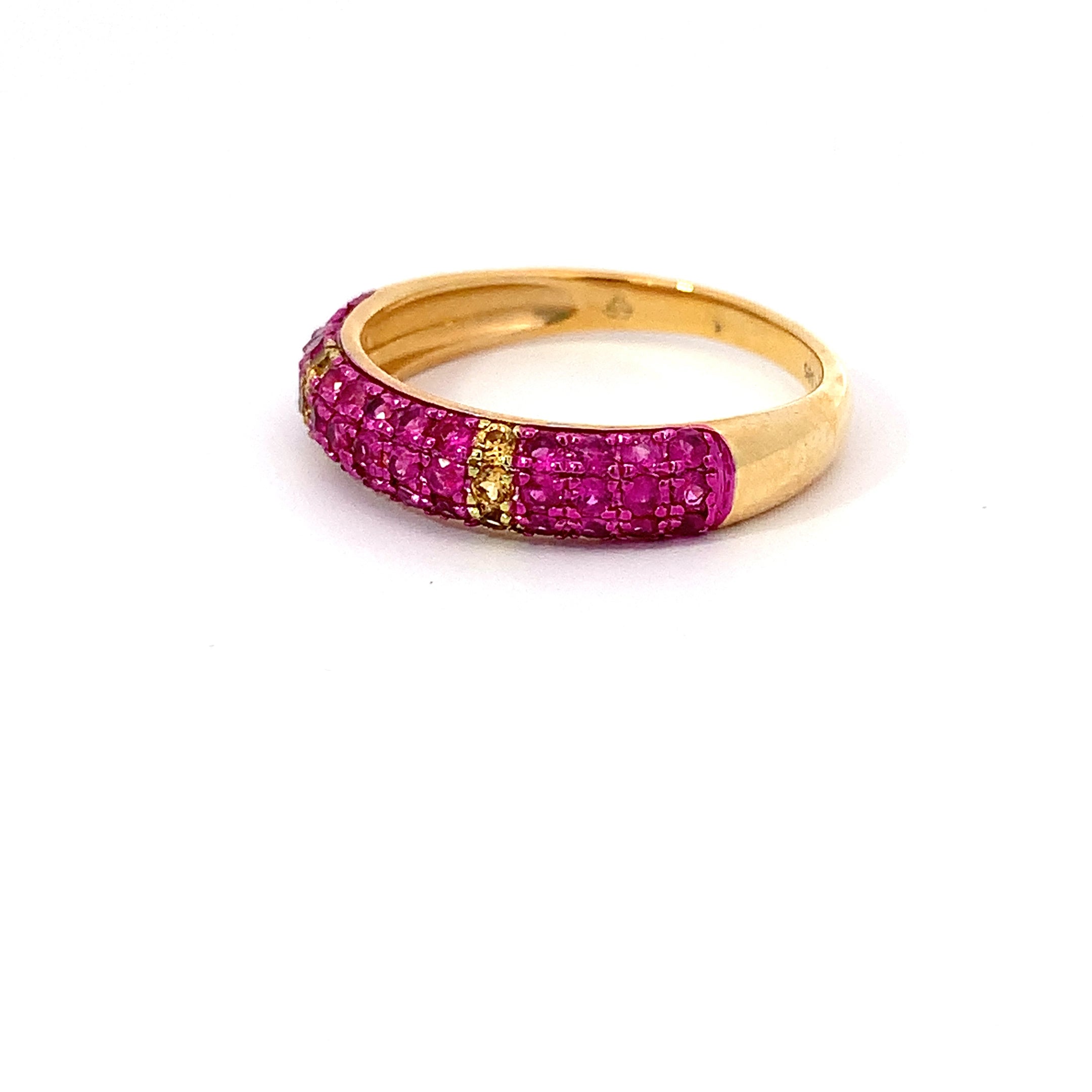 Yellow Gold Ring with Ruby Stones