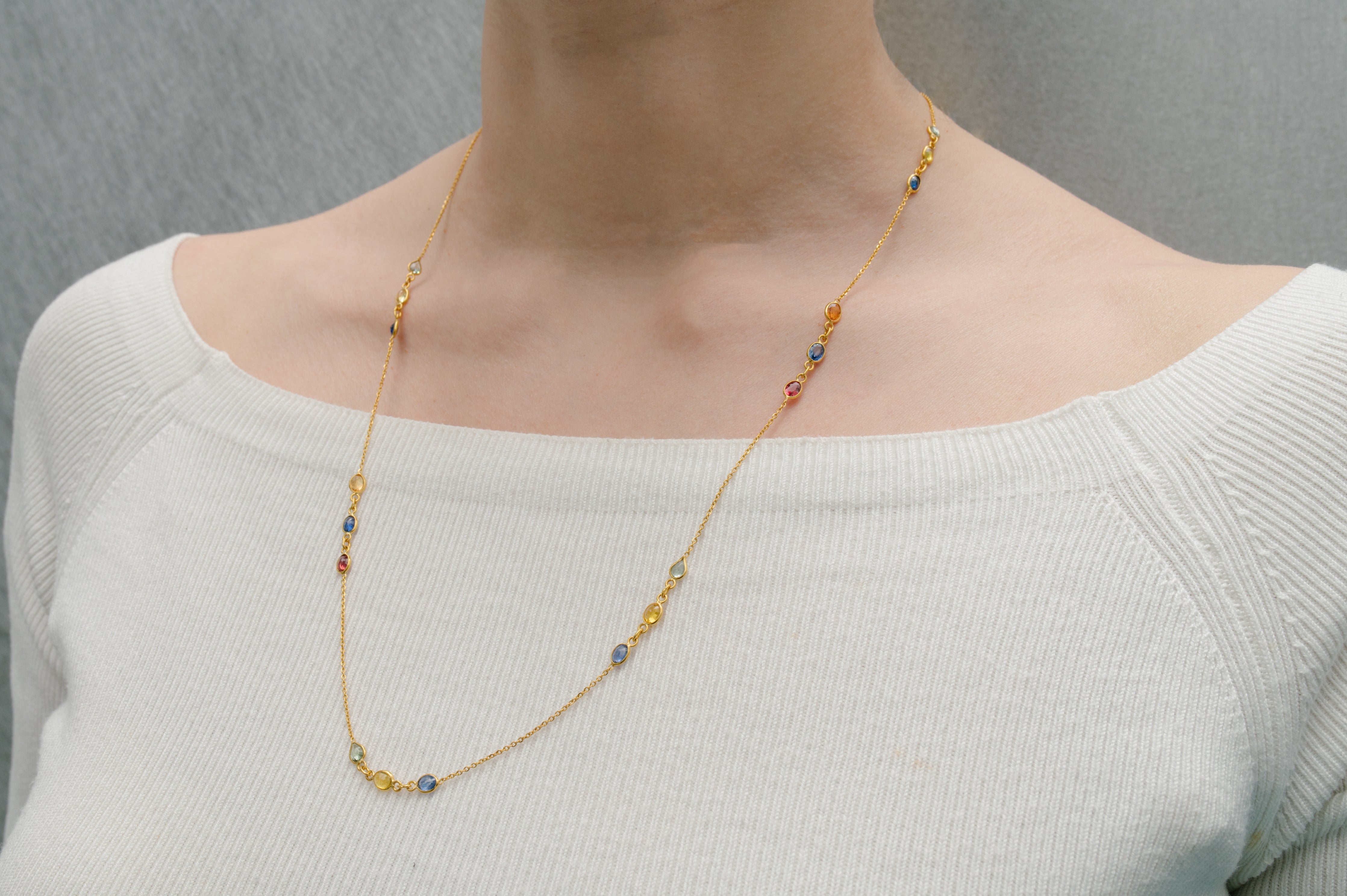 GOLD SAPPHIRE DEWDROP NECKLACE
