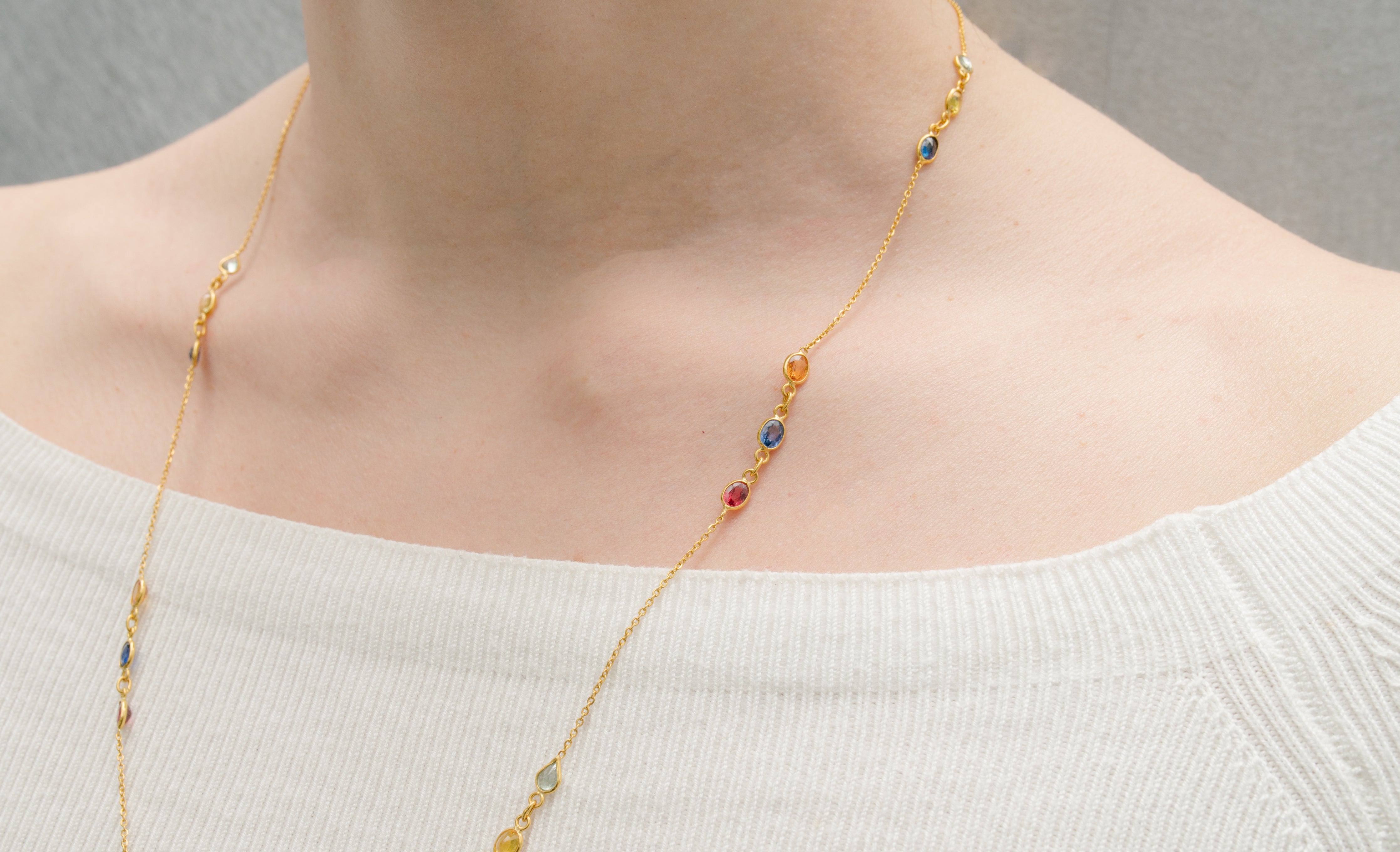 GOLD SAPPHIRE DEWDROP NECKLACE