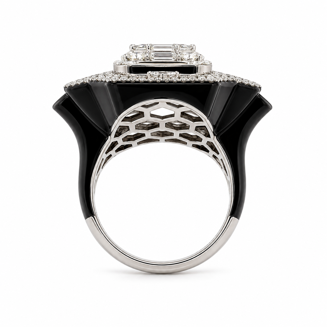 White Gold Diamond and Onix Ring
