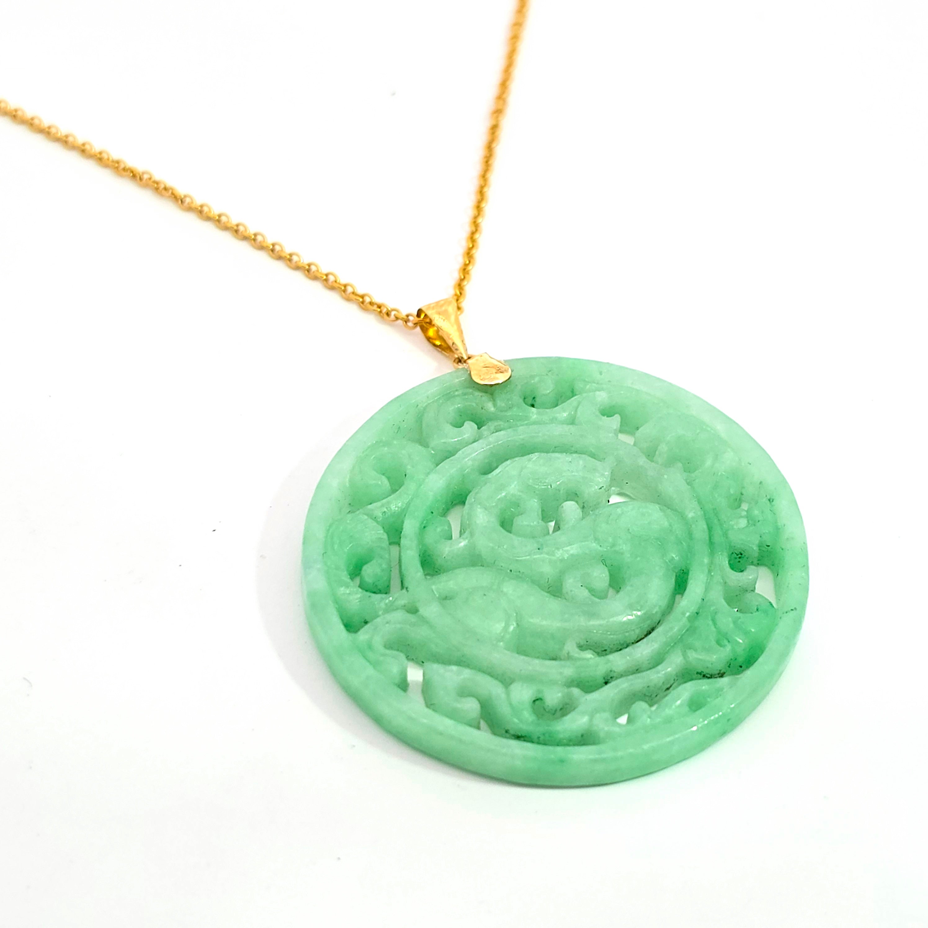 JADE PENDANT M