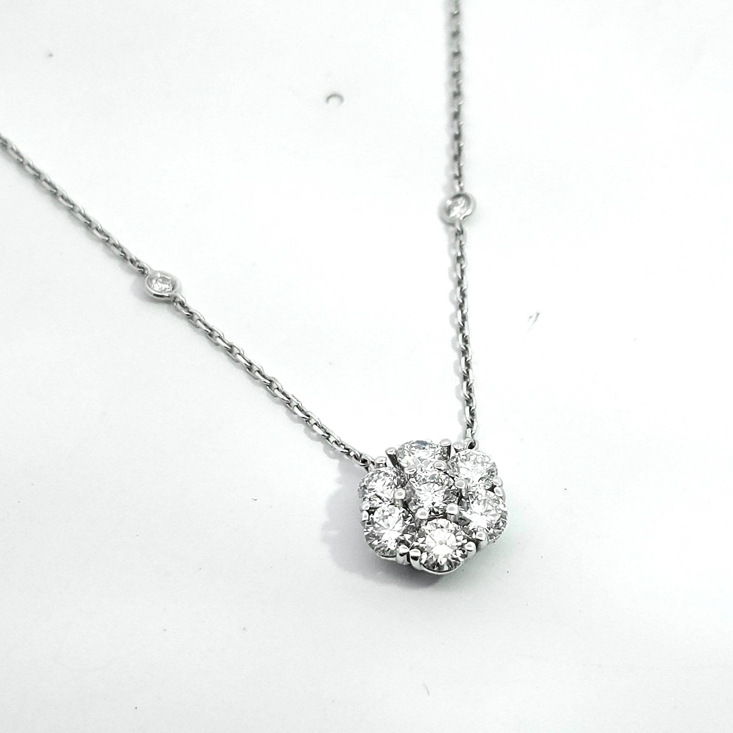 White Gold Pendant Necklace With Diamond Stones
