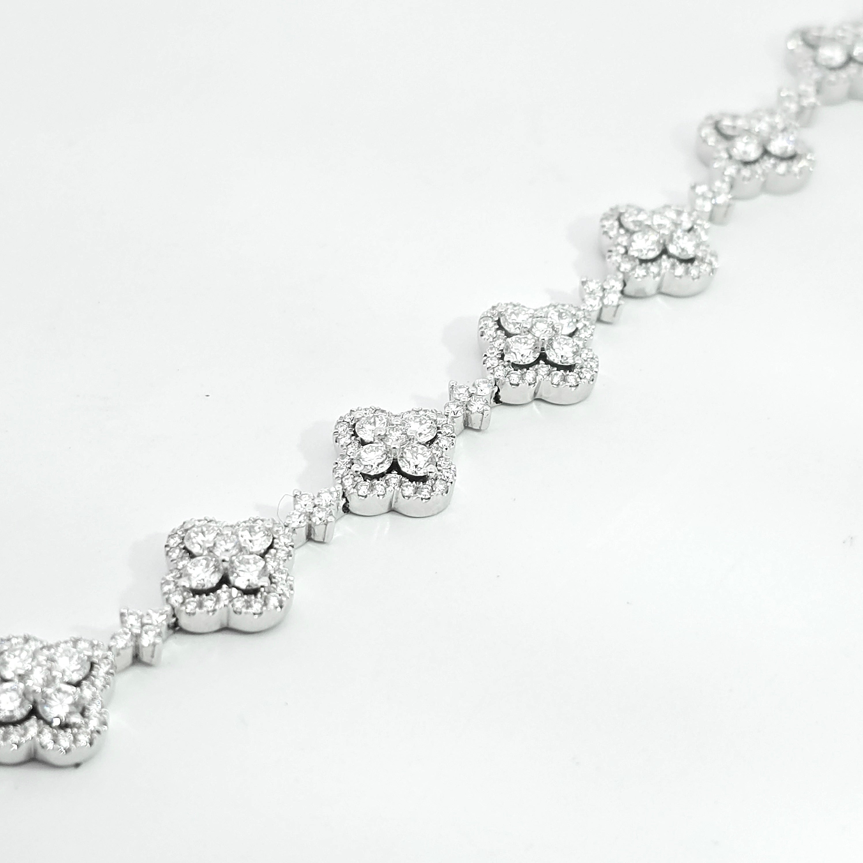 White Gold Link Bracelet With Diamond Stones