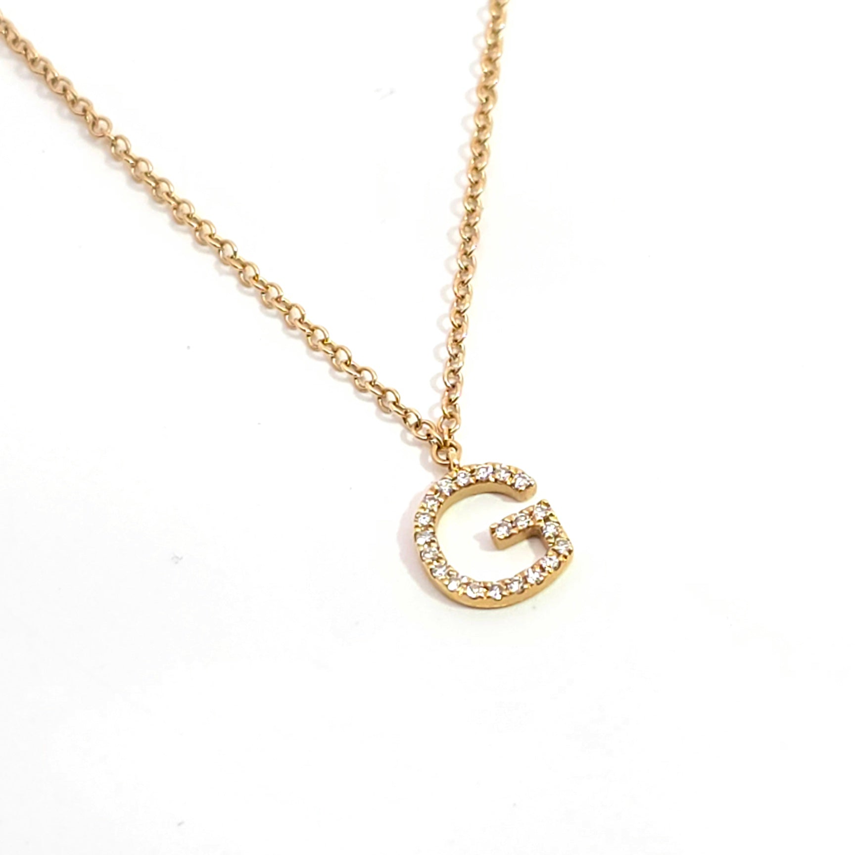 Yellow Gold Pendant Chain Initial Necklace With Diamond Stones