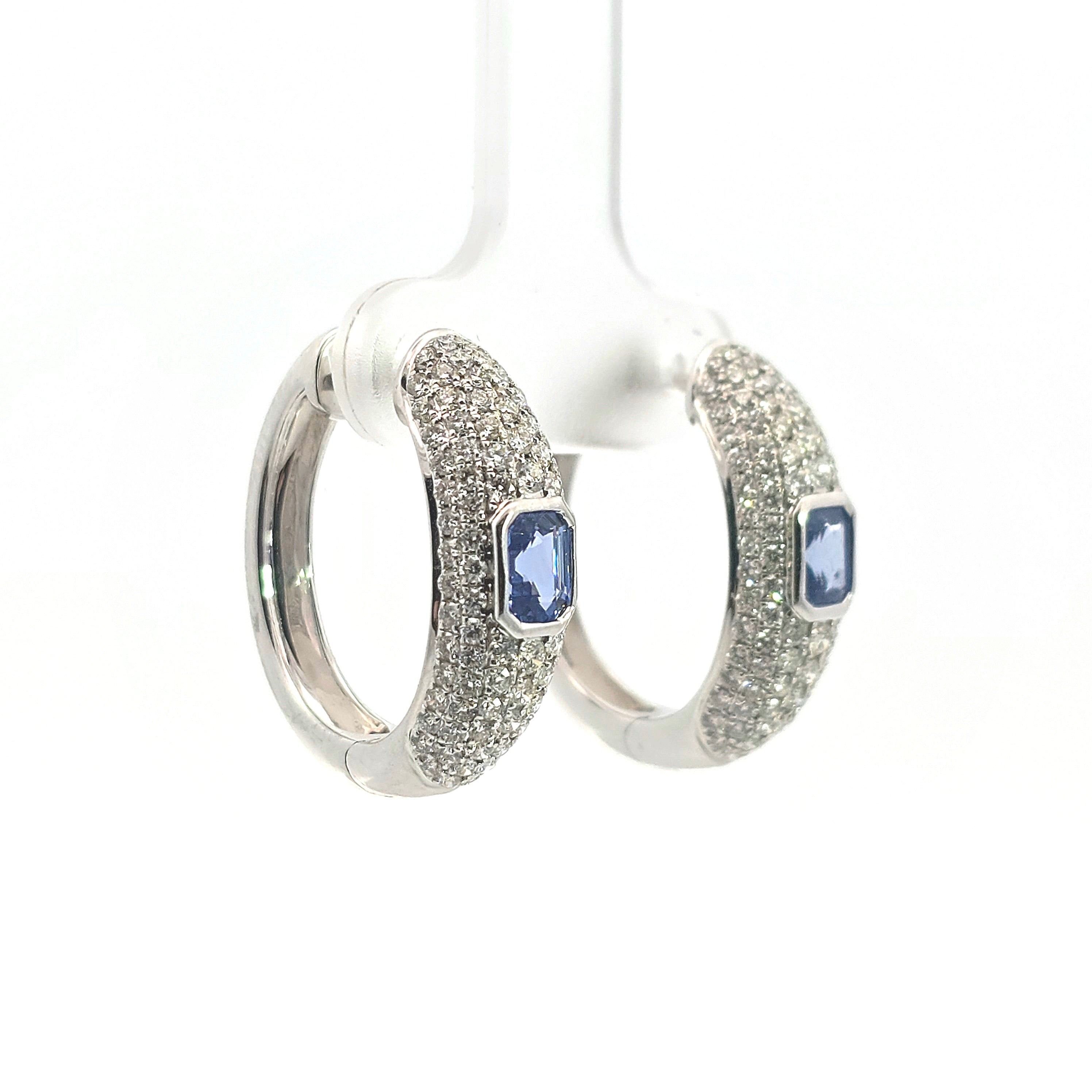 WHITE GOLD HUGGIE EARRINGS