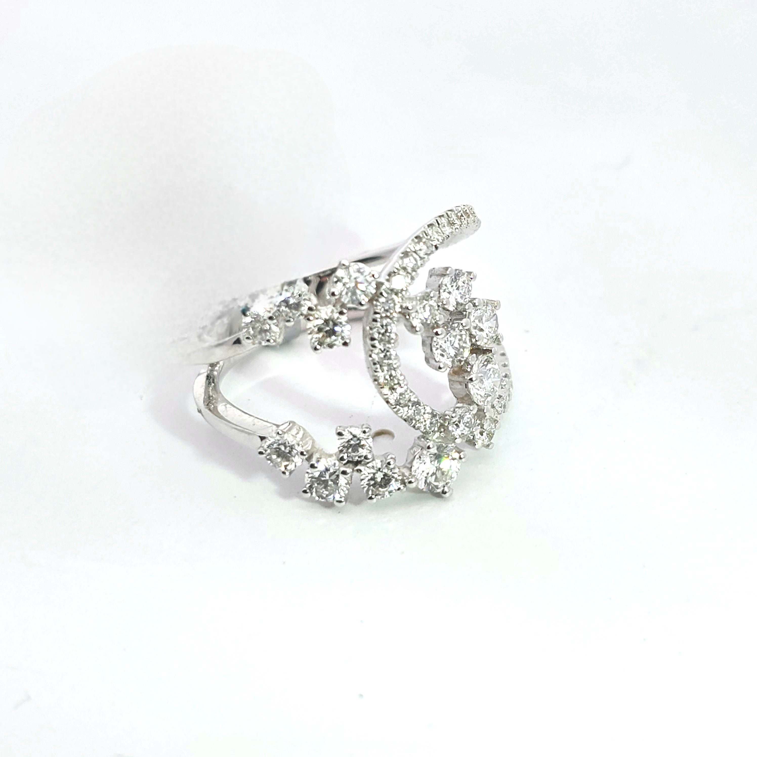 White Gold  Ring With Diamond Stones