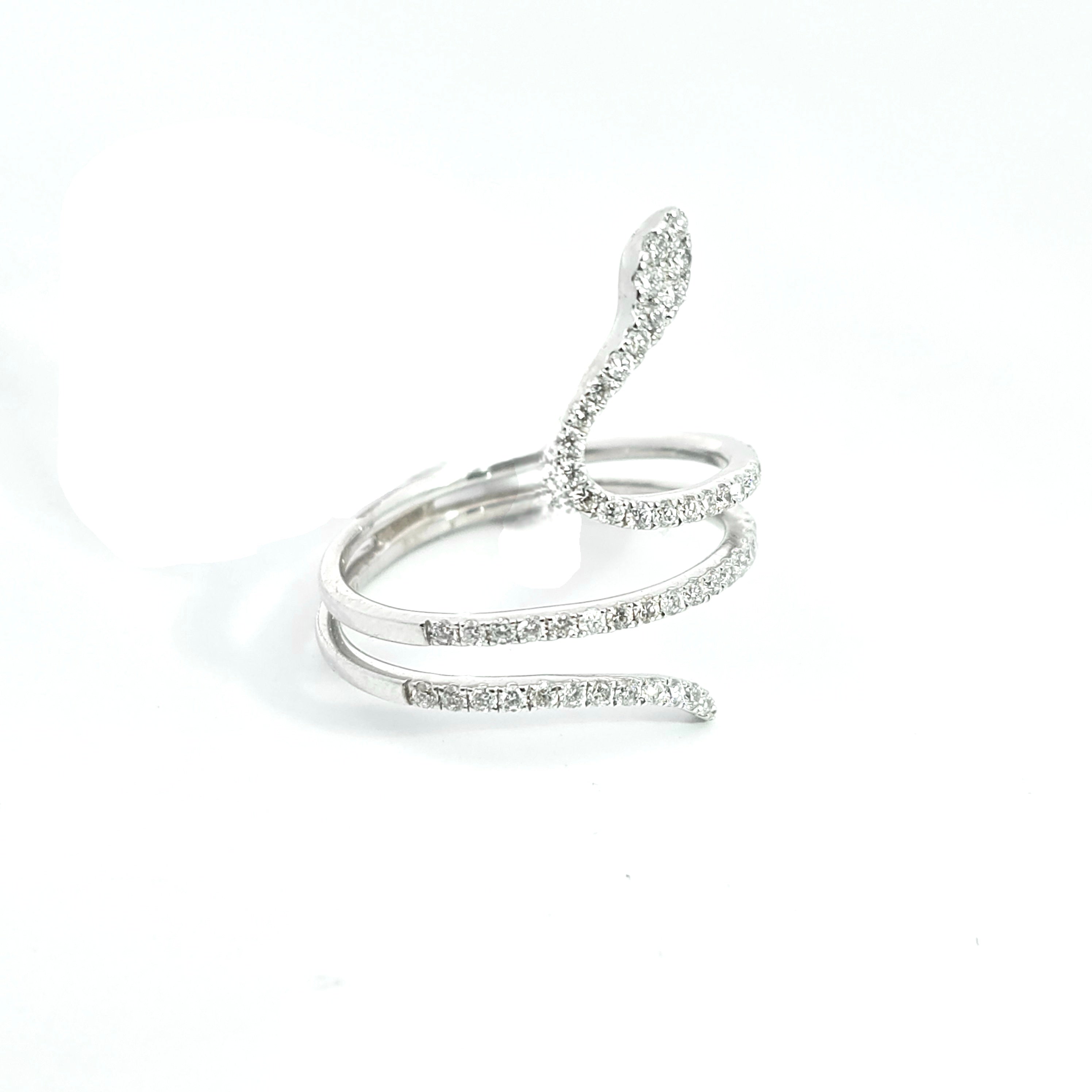 White Gold  Ring With Diamond Stones