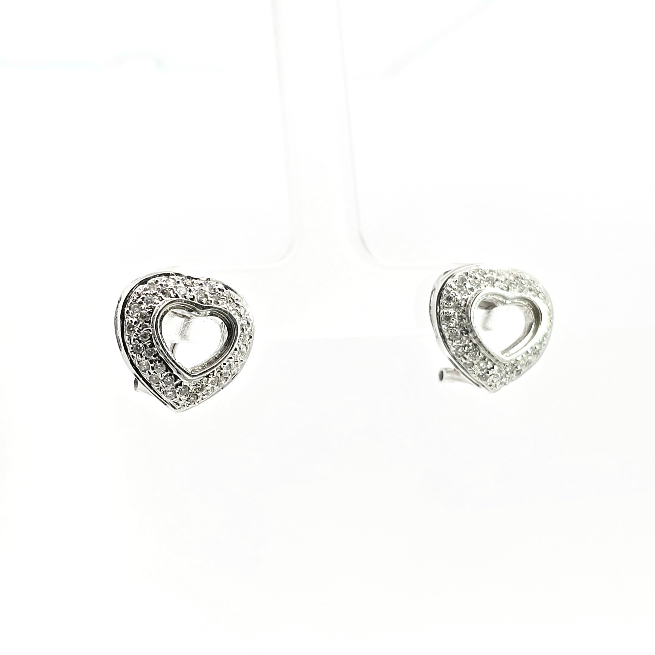 STUD DIAMOND HEART EARRINGS