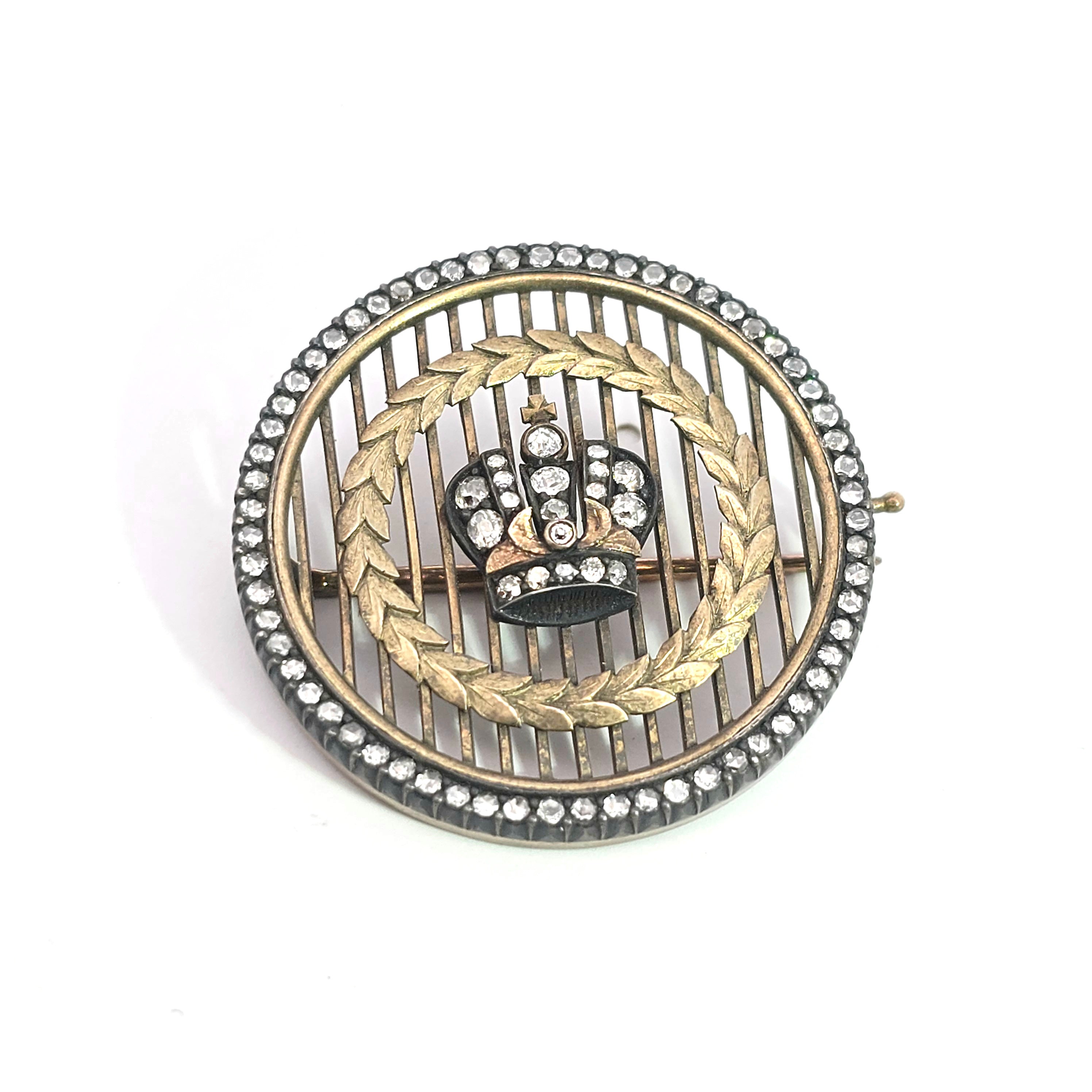 Yellow Gold  Brooch With Diamond Stones