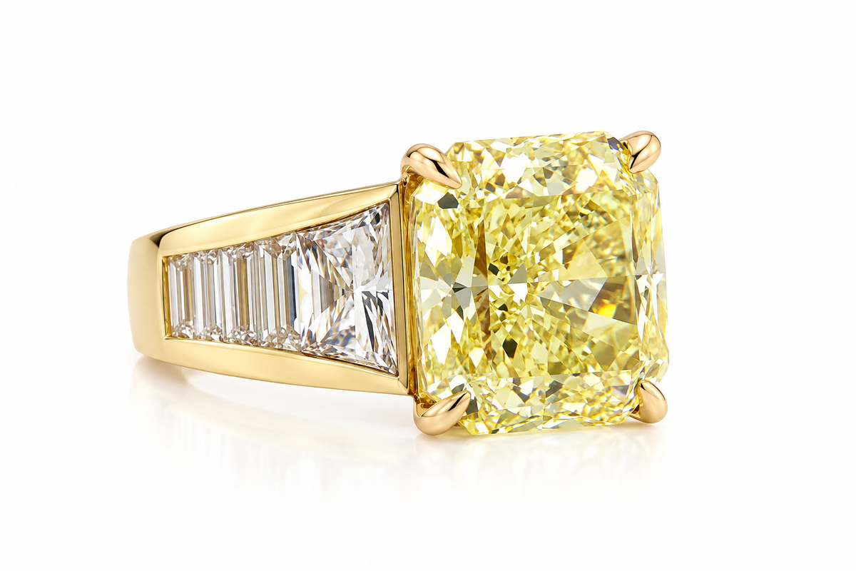 Yellow Gold Fancy-Solitaire Diamond Ring