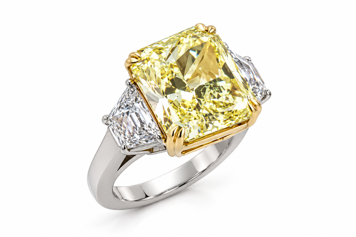 White-Solitaire Diamond Platinum Ring