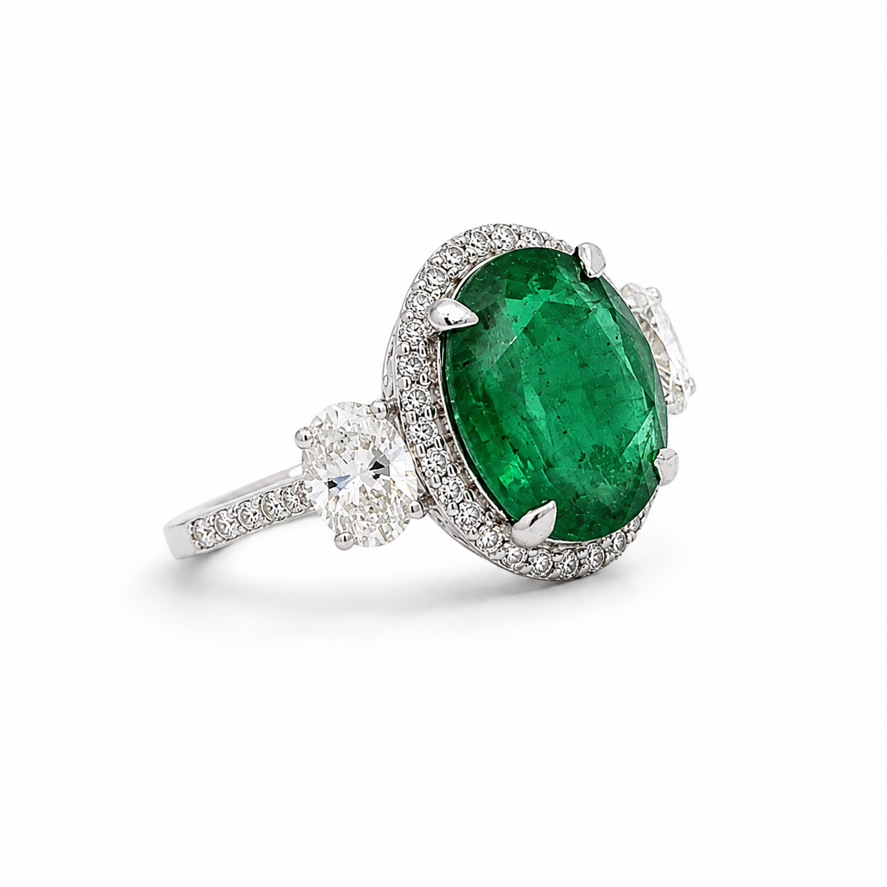 White Gold Emerald Ring