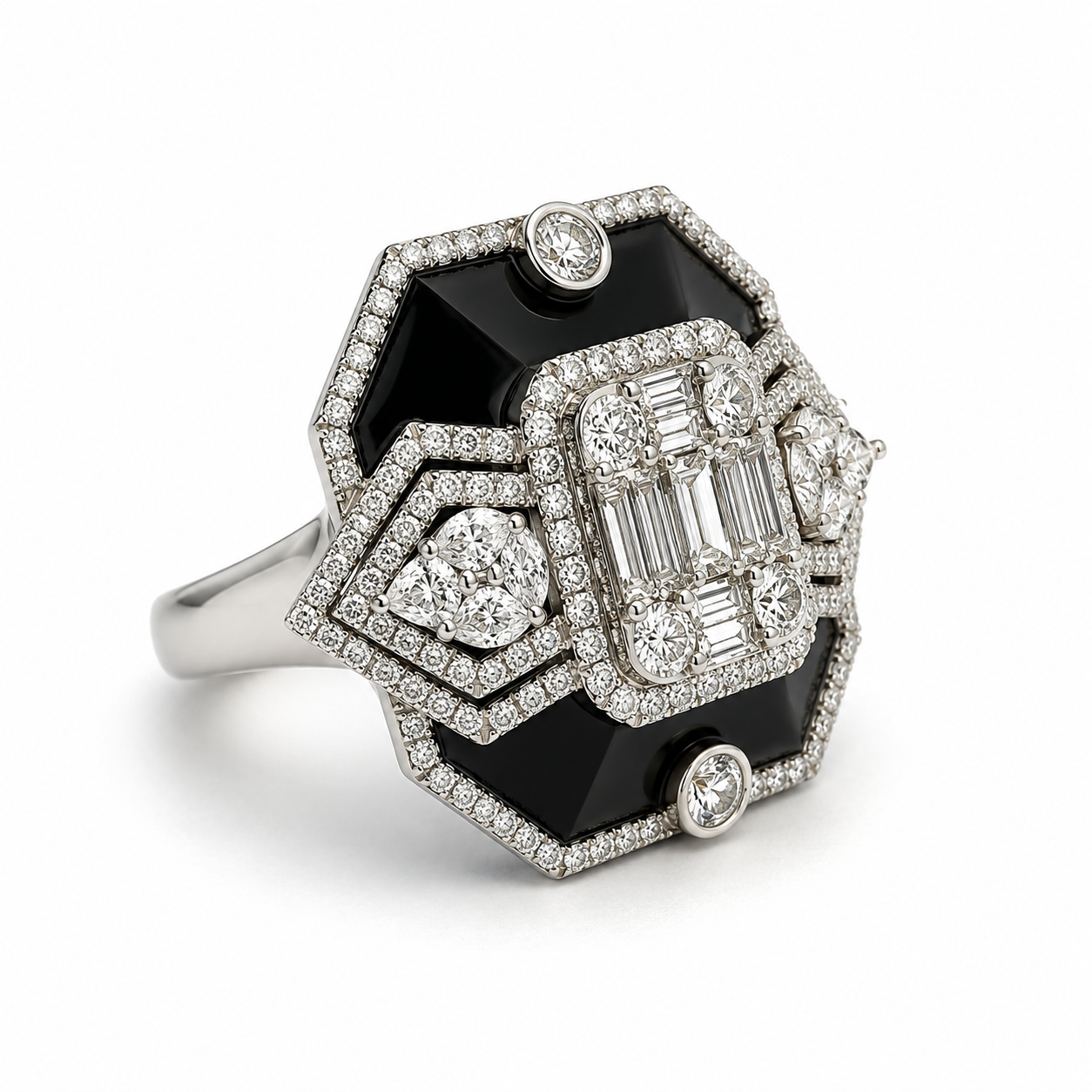 White Gold Diamond and Onix Ring