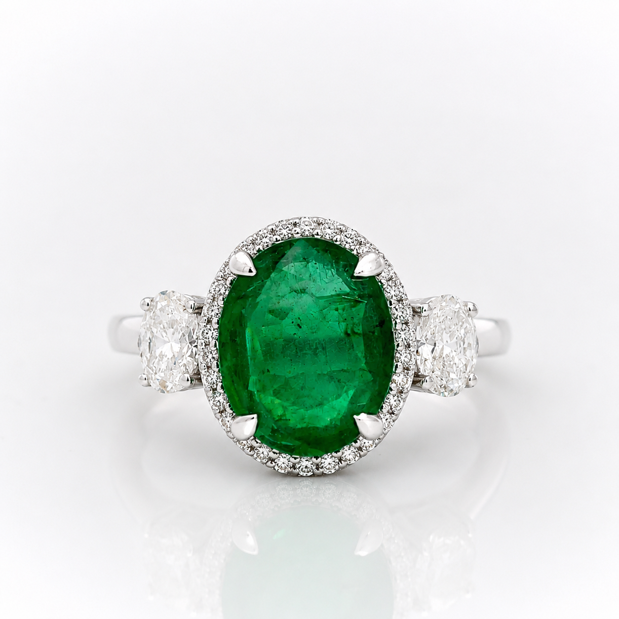 White Gold Emerald Ring