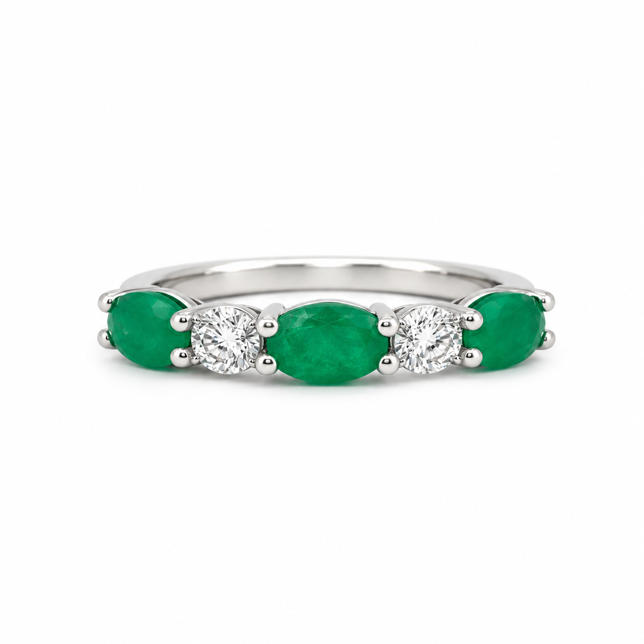 White Gold Emerald and Daimond Ring