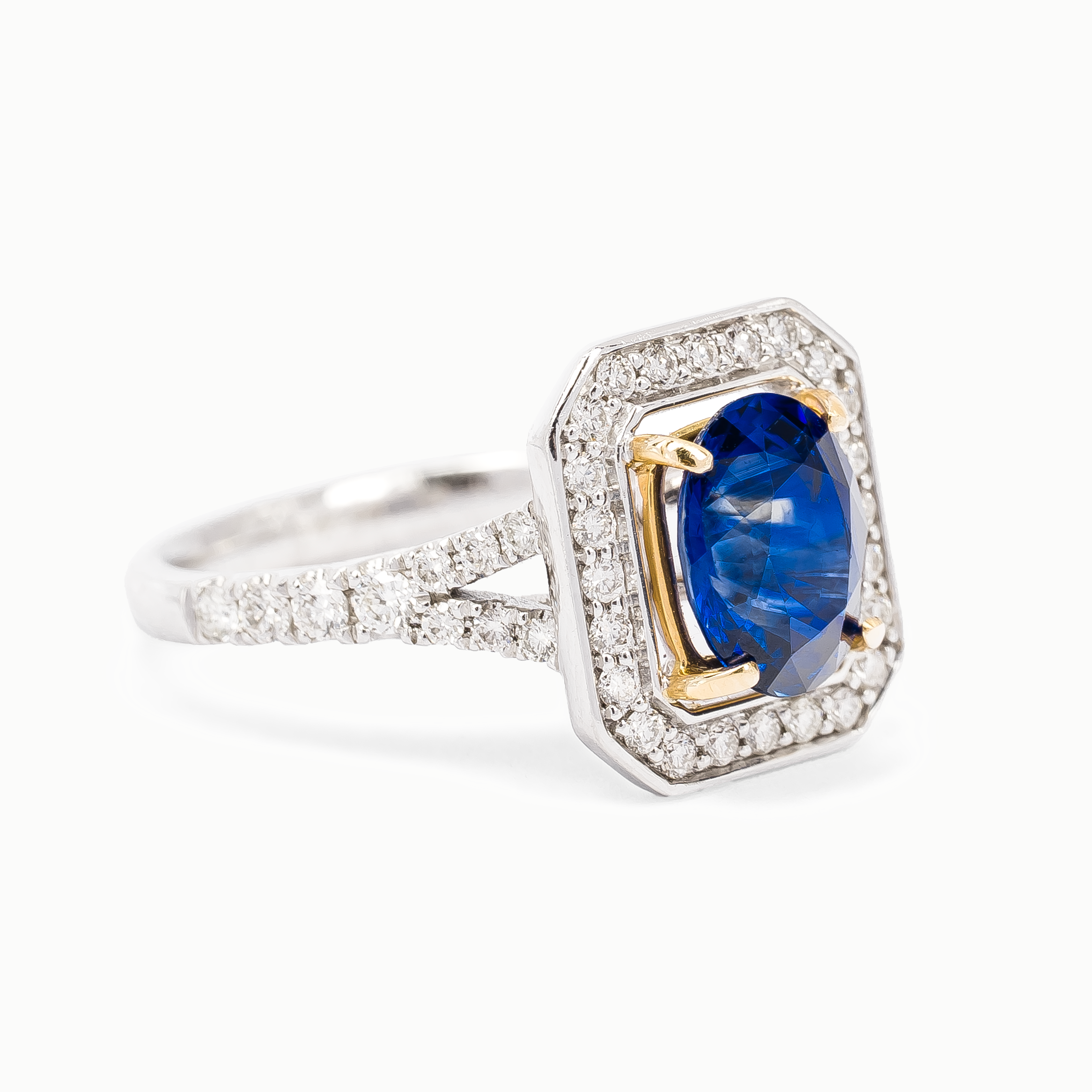 SAPPHIRE RING