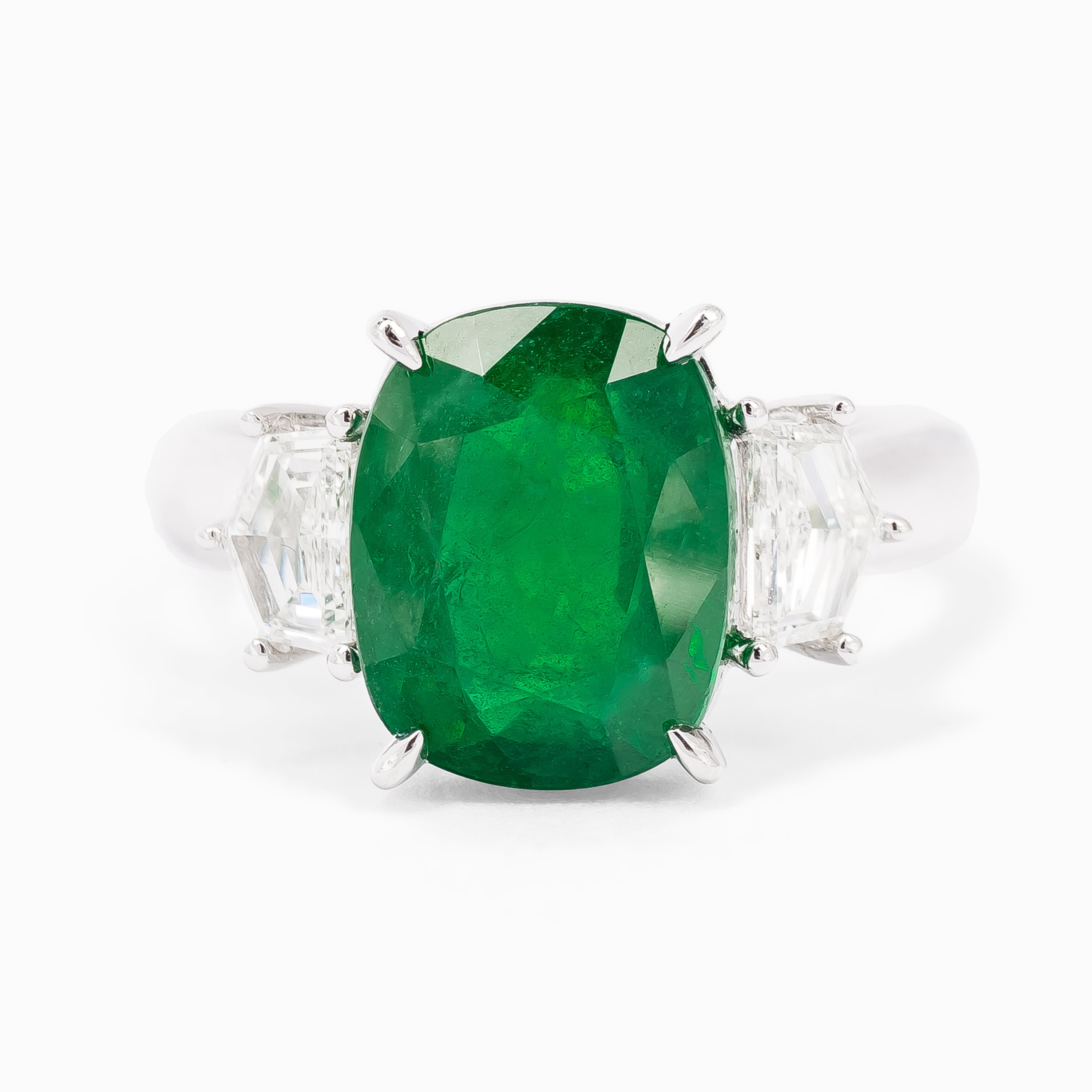 WHITE GOLD EMERALD RING