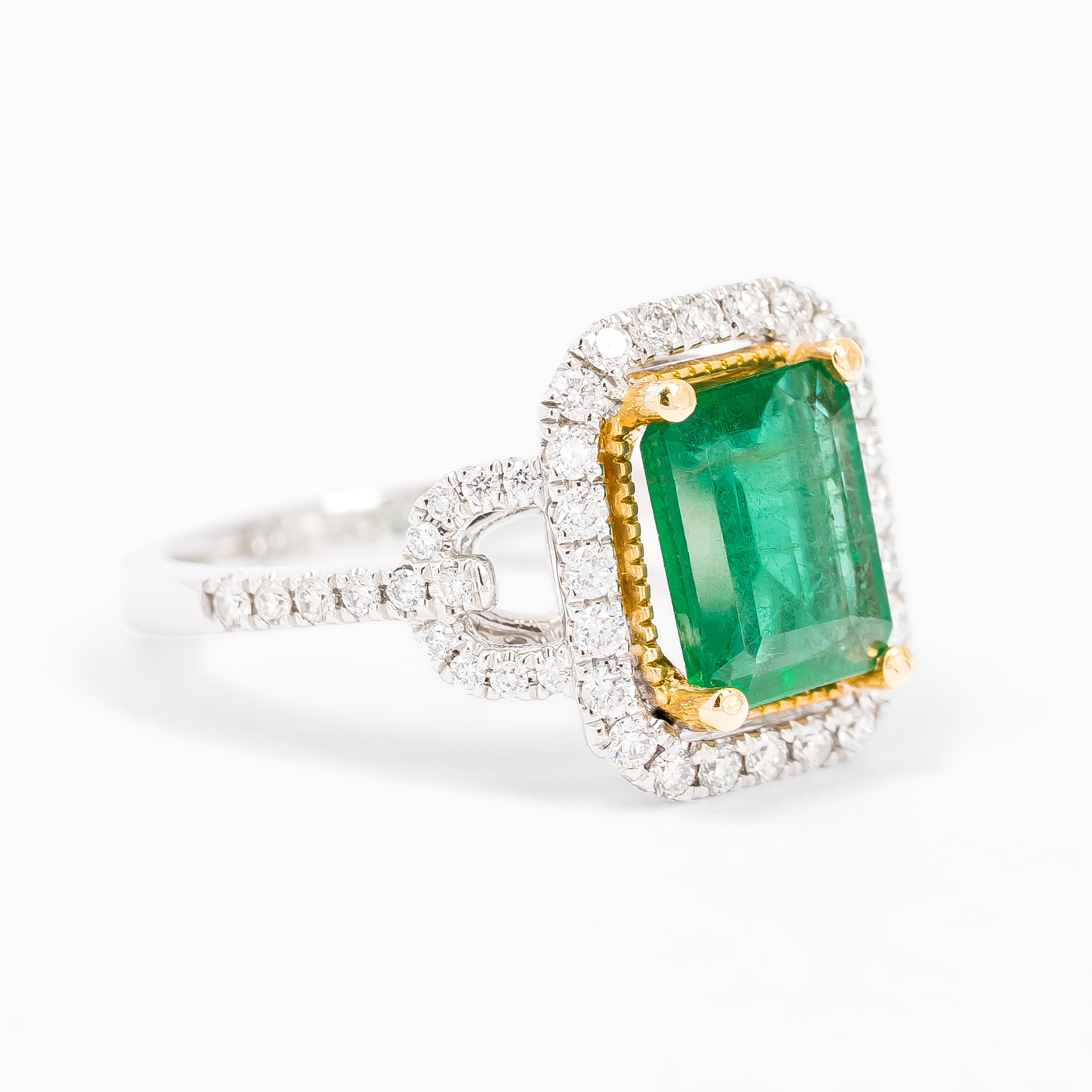 EMERALD RING