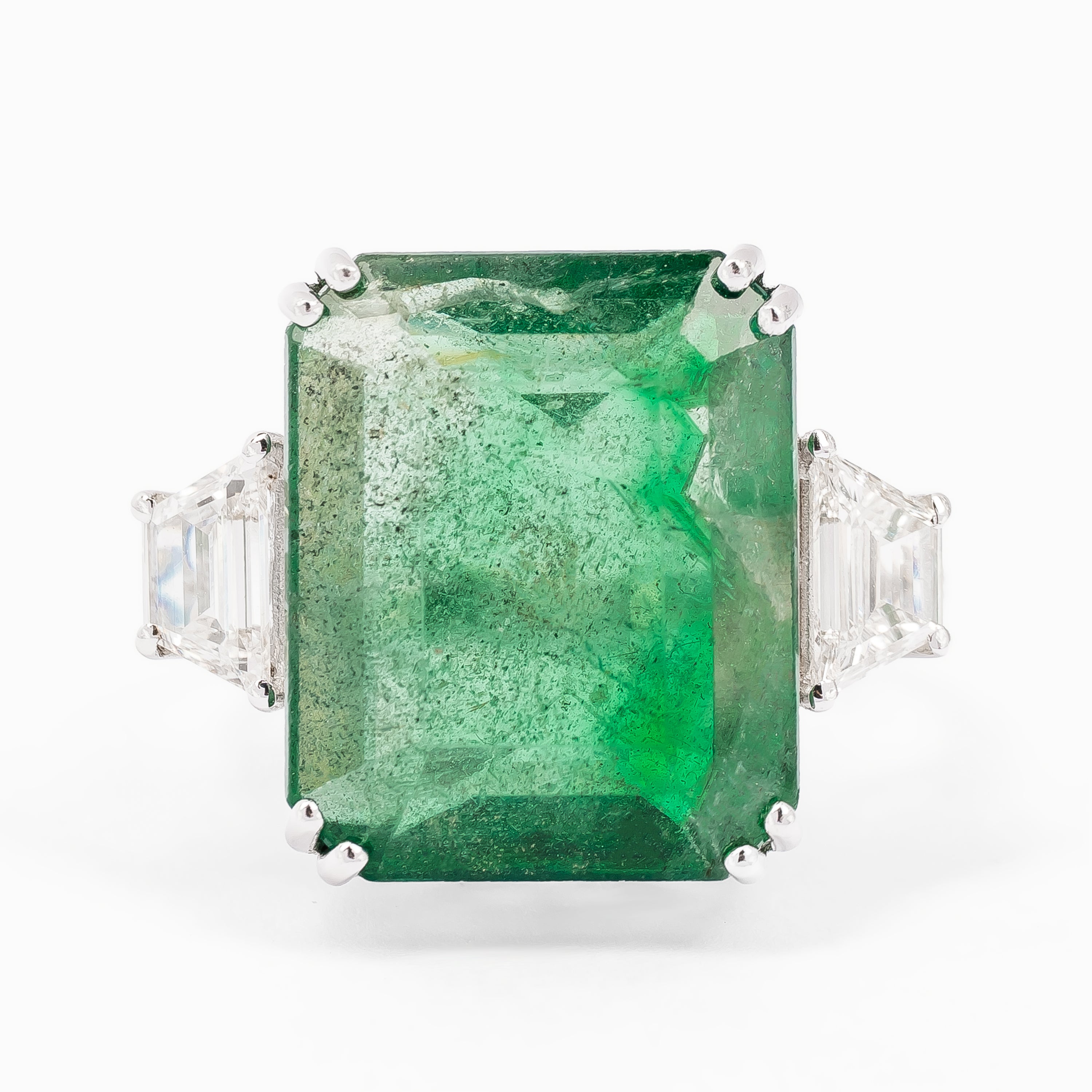 WHITE GOLD RING