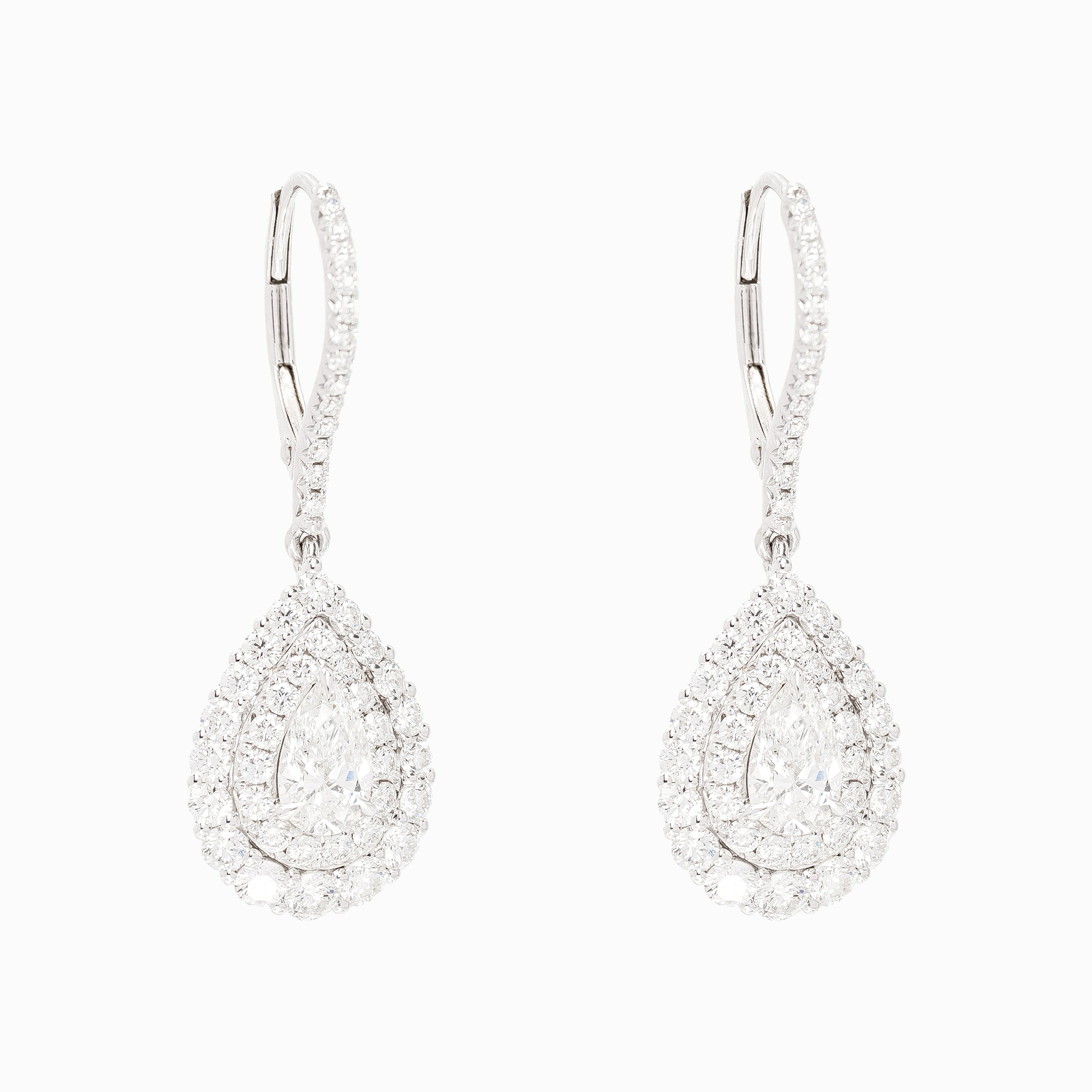 White Gold Drop Earrings With Diamond Stones