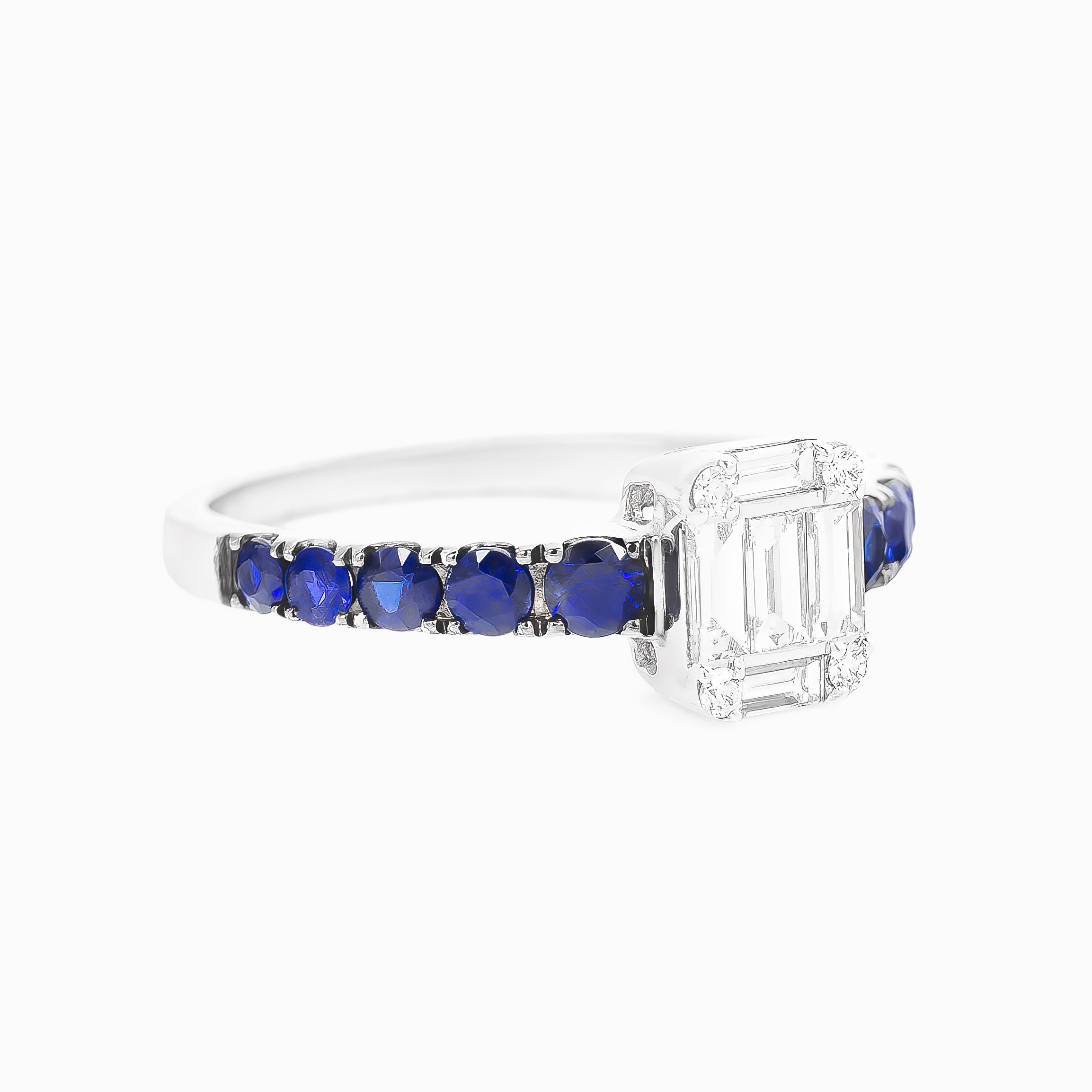 SAPPHIRE DIAMOND RING