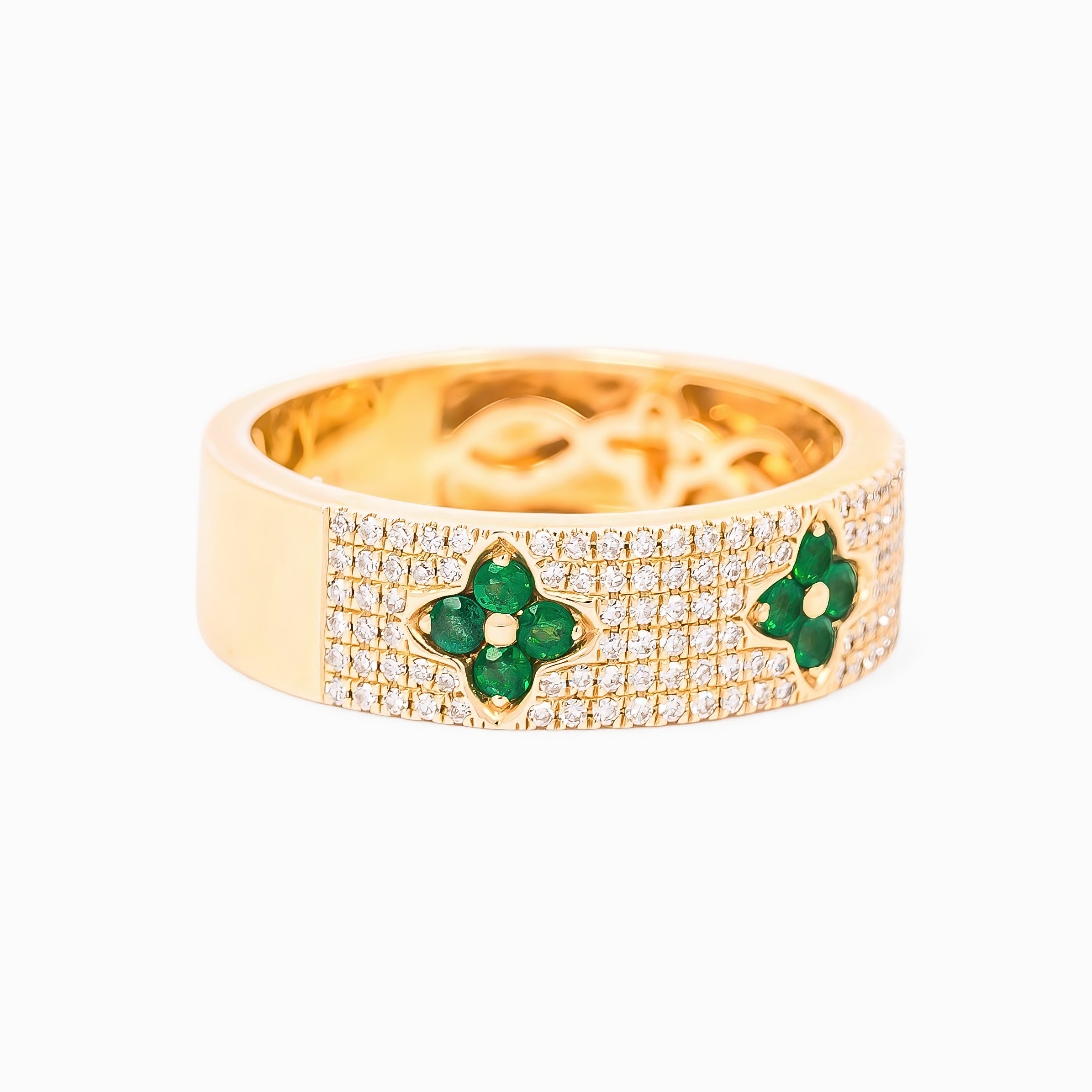 EMERALD DIAMOND RING