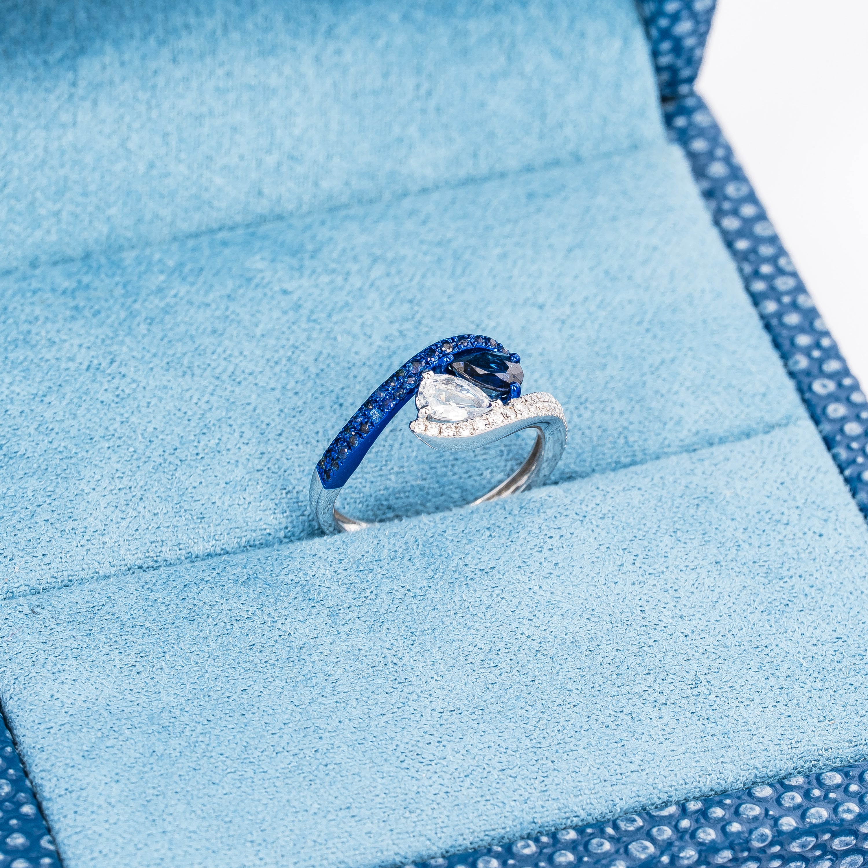 White Gold Ring with Diamond, Sapphire Stones