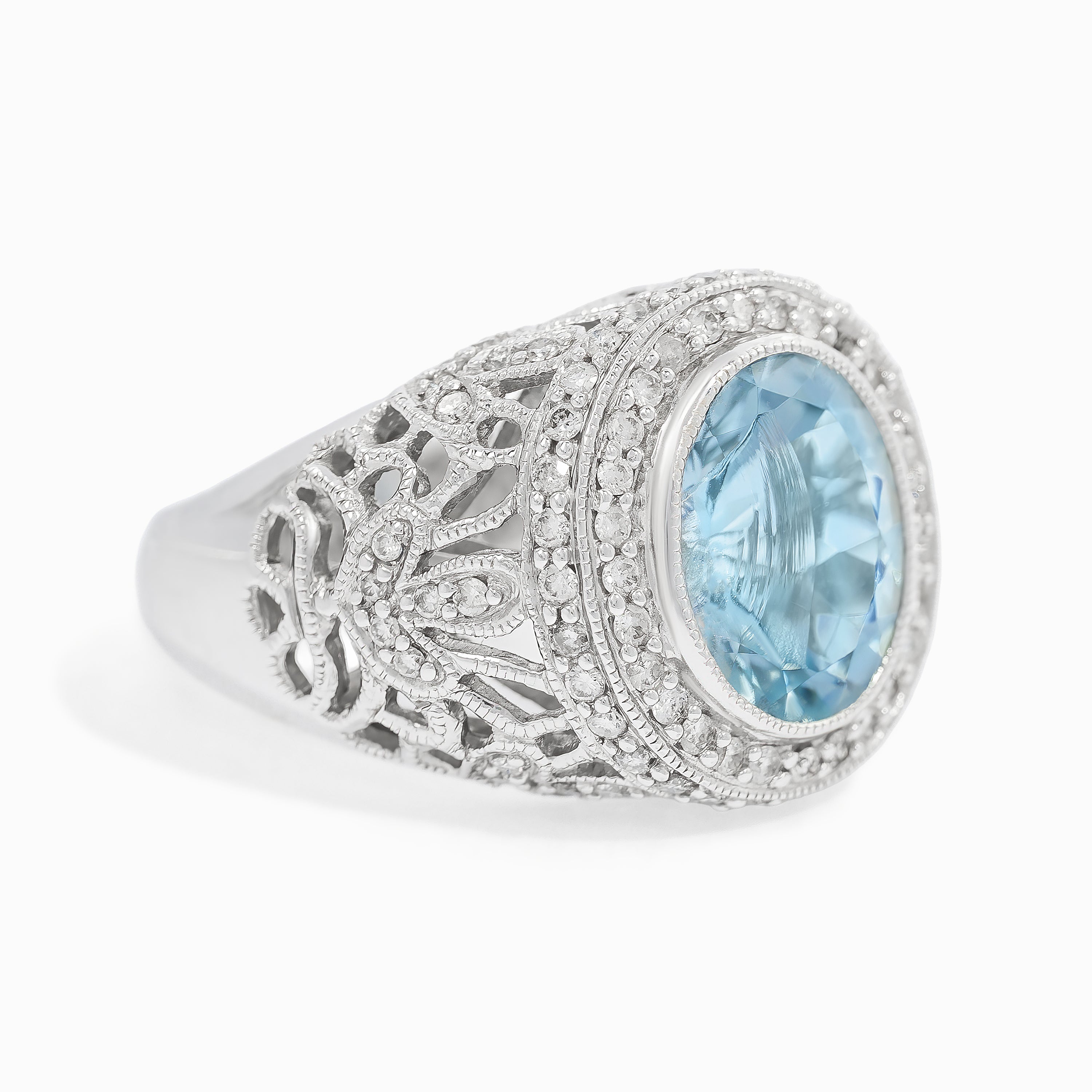 White Gold Ring with Aquamarine, Diamond Stones