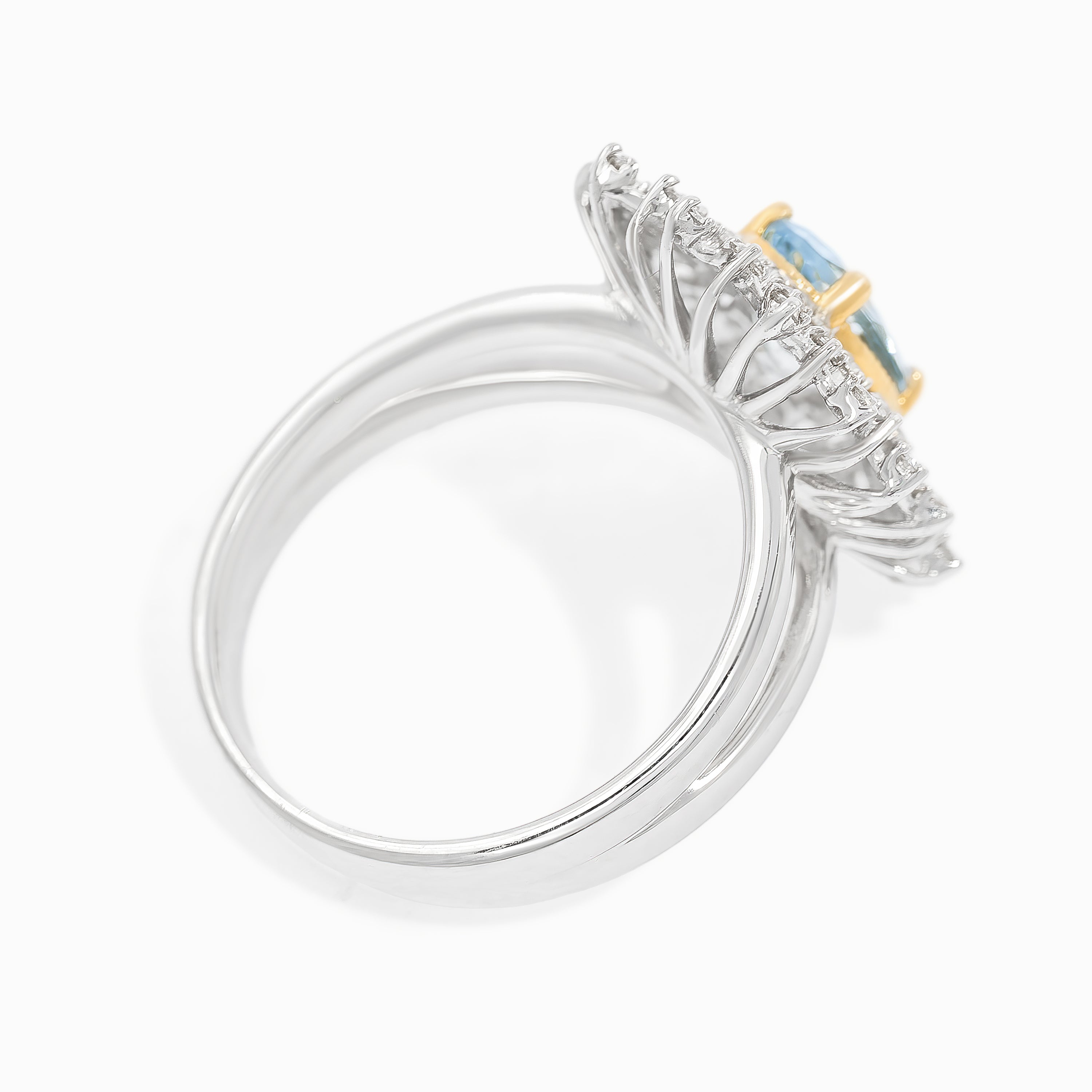 White Gold Ring with Aquamarine, Diamond Stones