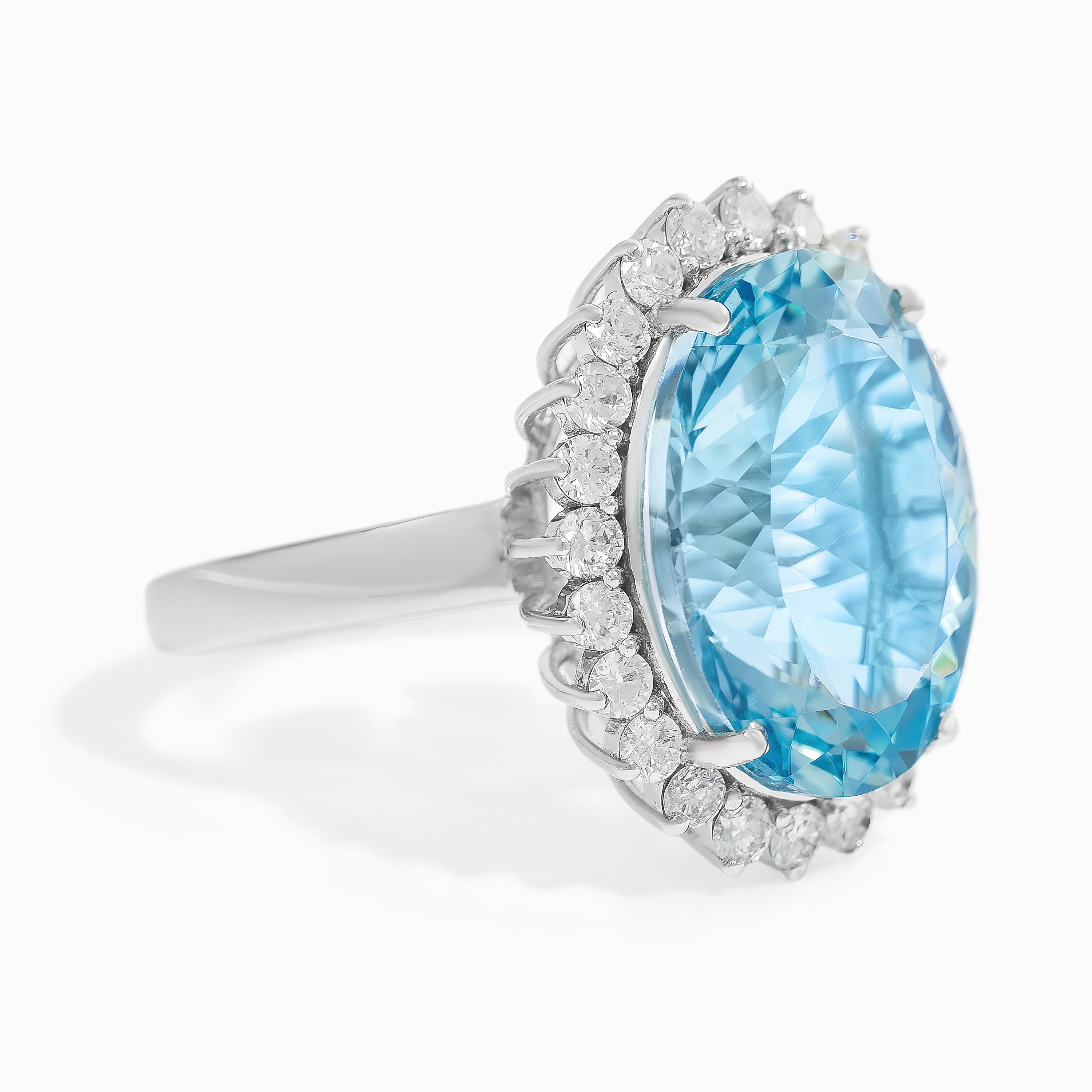 White Gold Ring with Aquamarine Stones