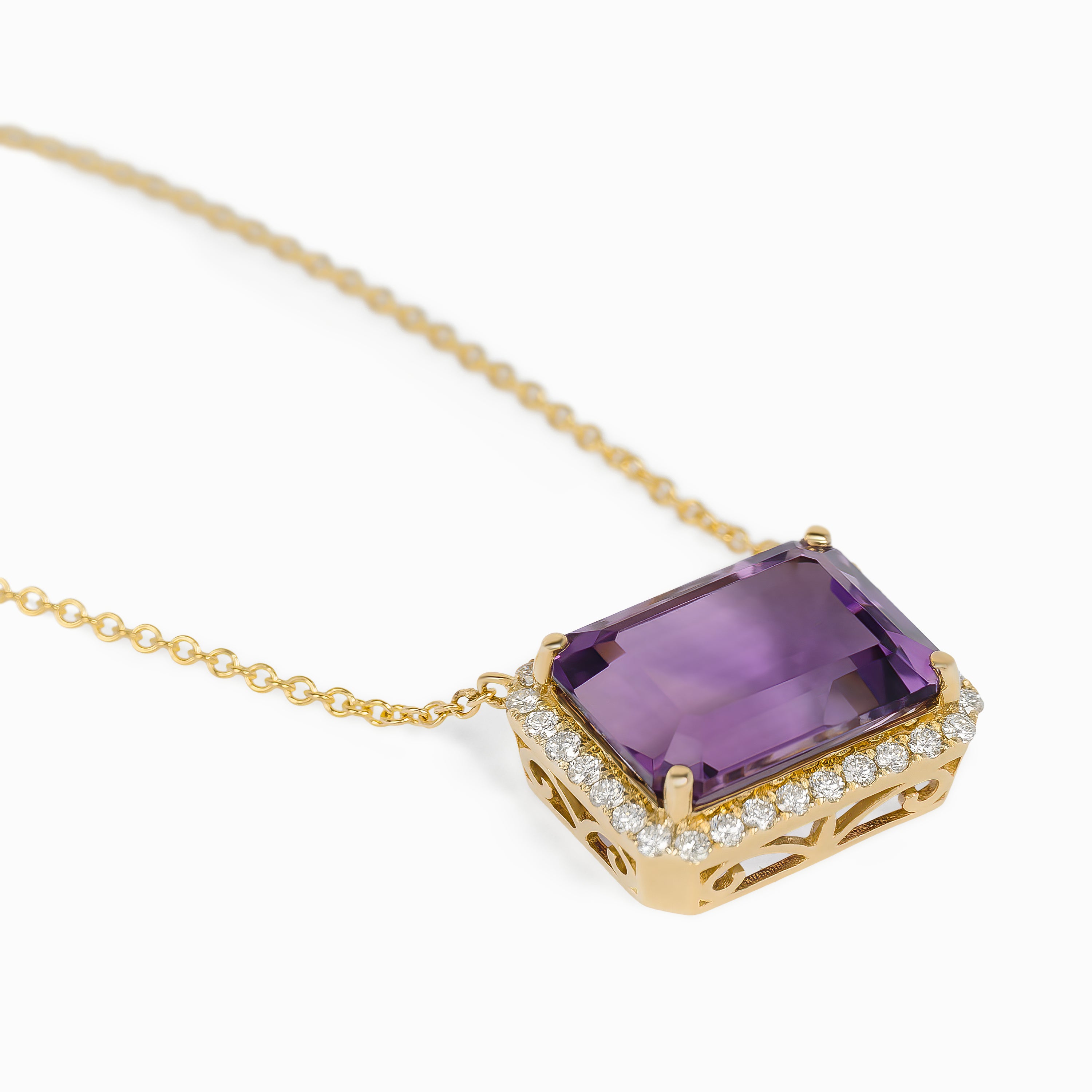 Yellow Gold Pendant Necklace with Amethyst, Diamond Stones