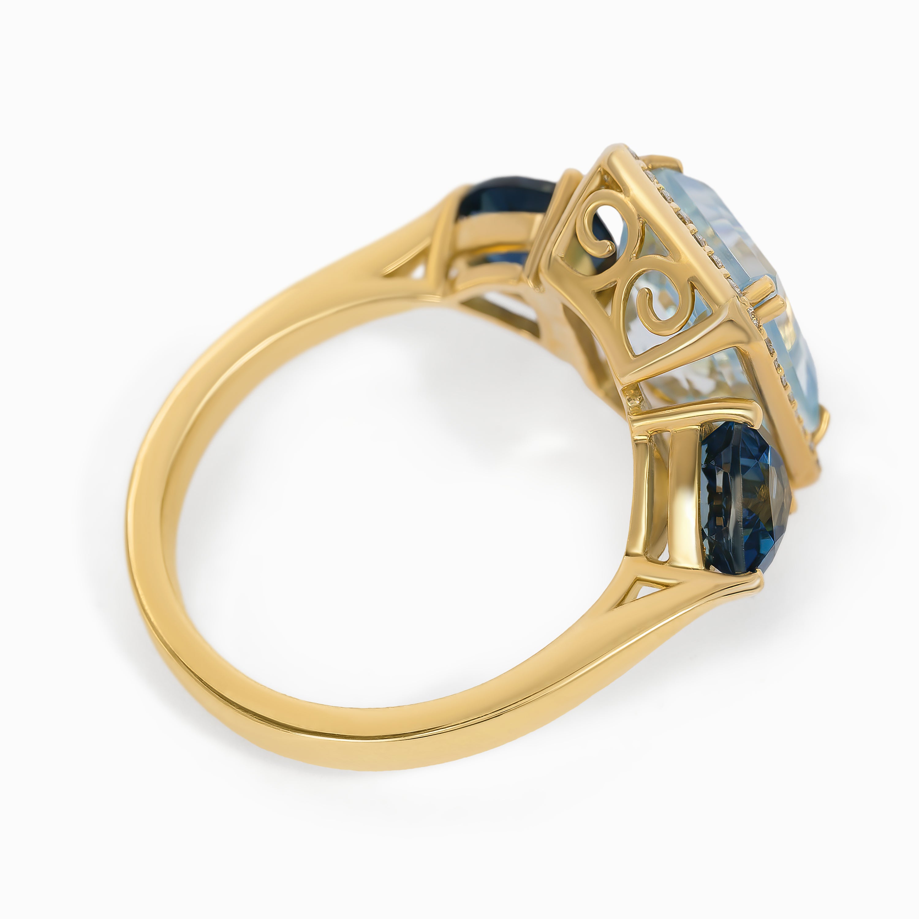 Yellow Gold Ring with Diamond, Topaz Stones