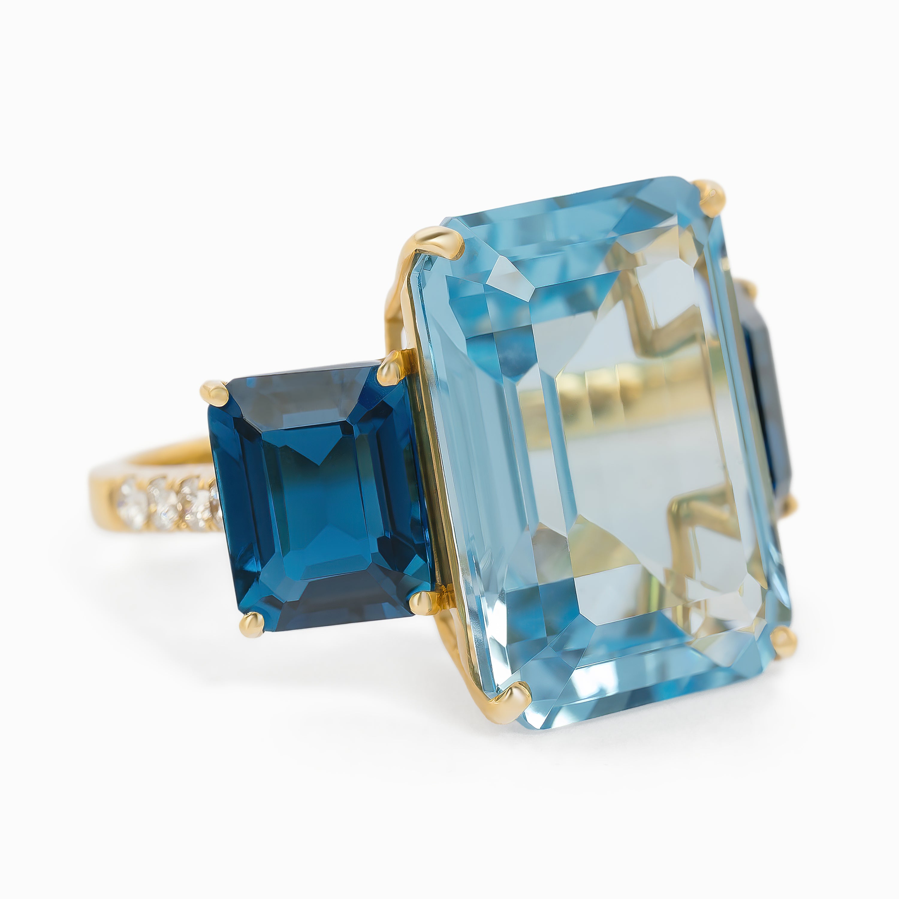 Yellow Gold Ring with Topaz Stones