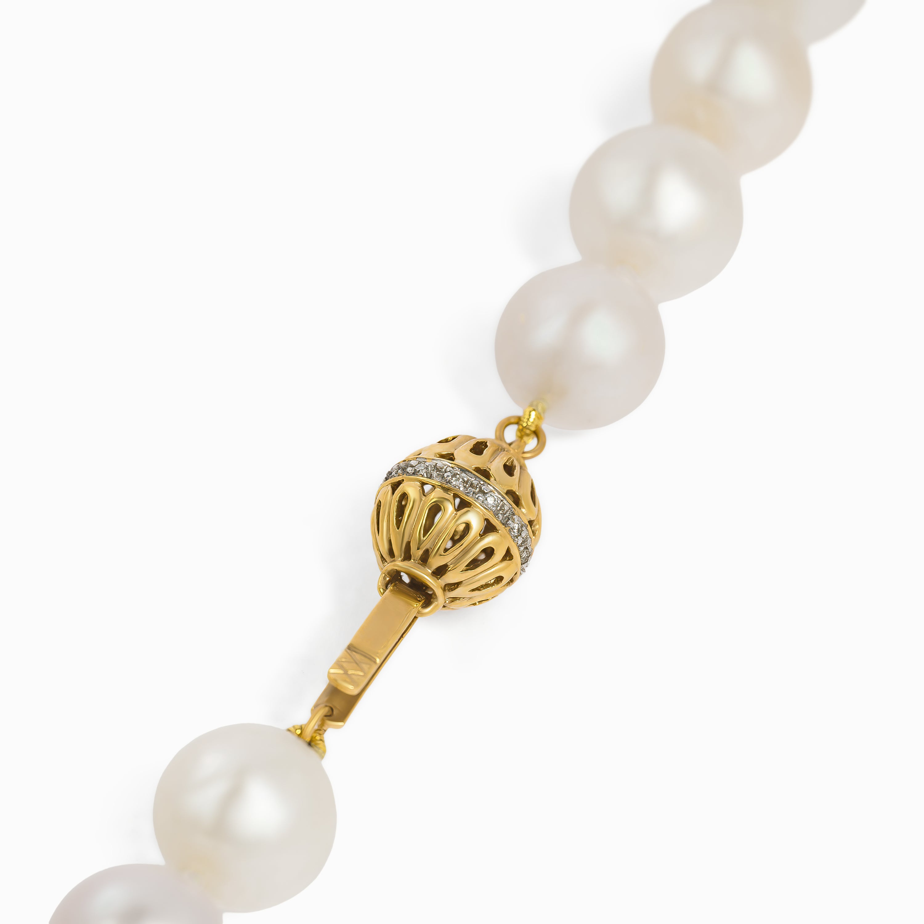 Yellow Gold Necklace with Pearl Stones