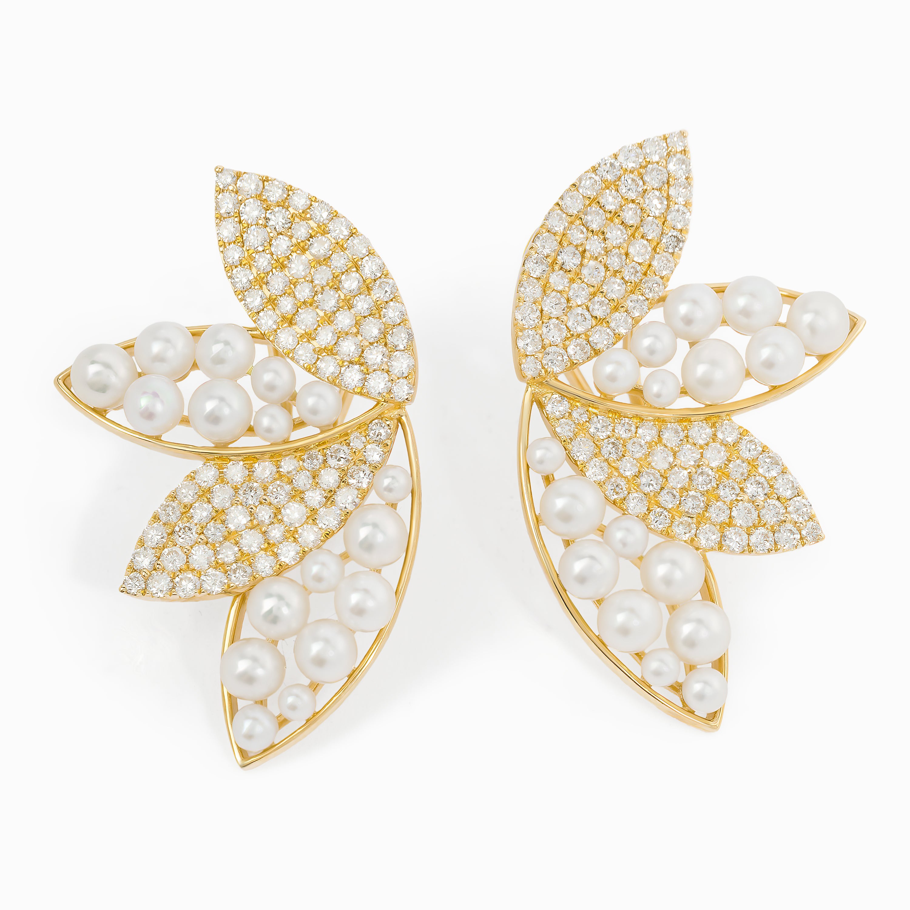 Yellow Gold Stud Earrings with Diamond, Pearl Stones