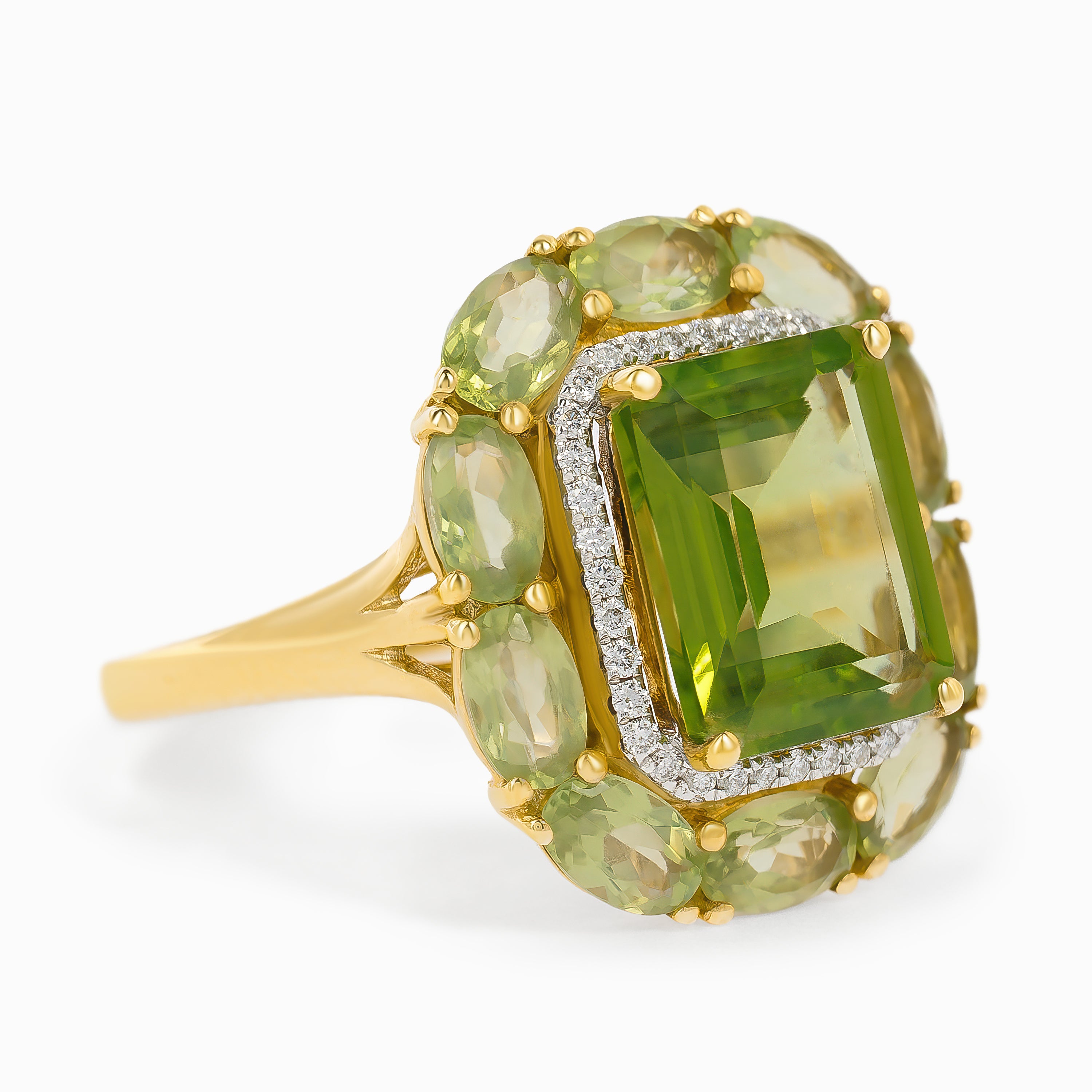 Yellow Gold Ring with Diamond, Peridot Stones