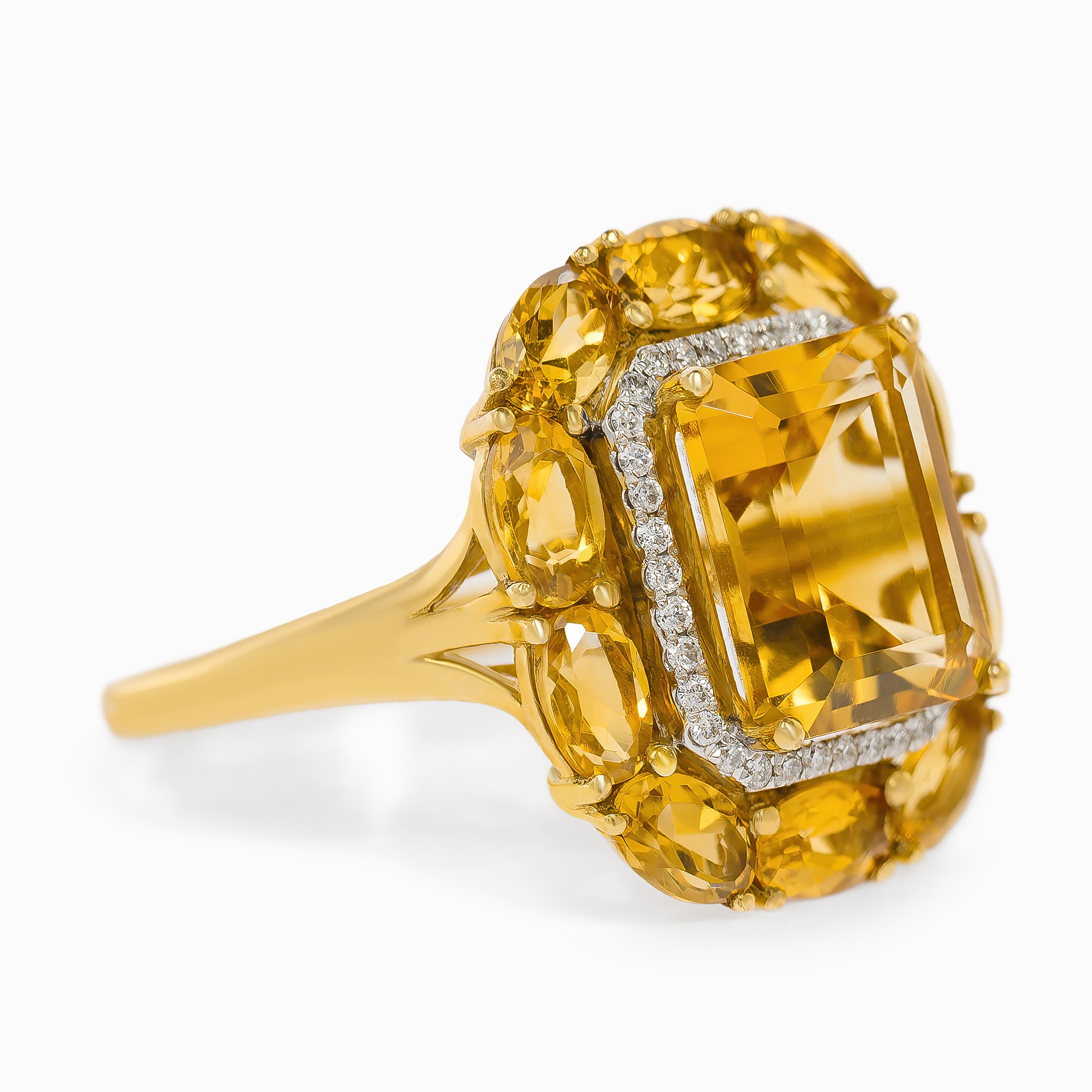 Yellow Gold Ring with Citrine, Diamond Stones