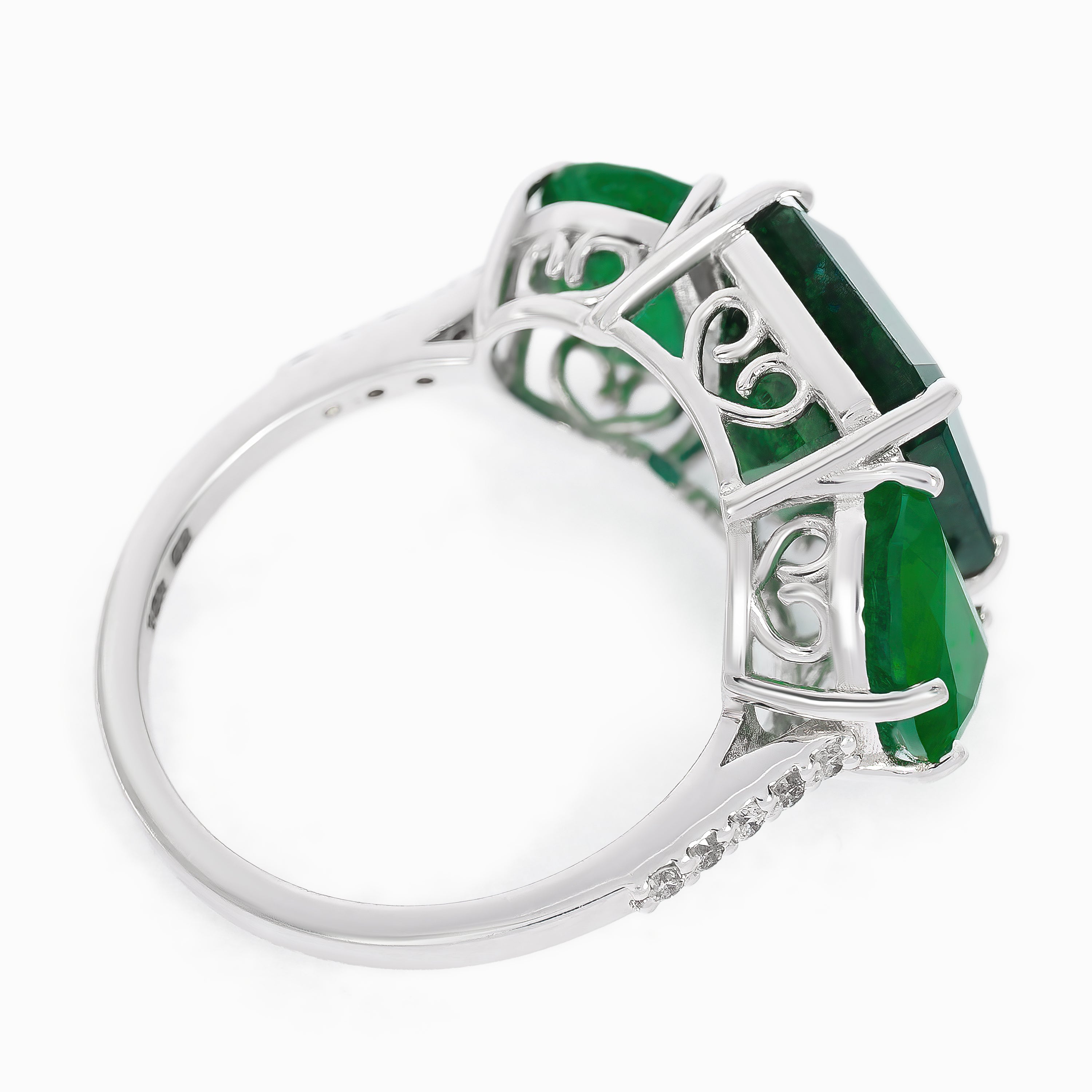 White Gold Ring with Diamond, Emerald Stones