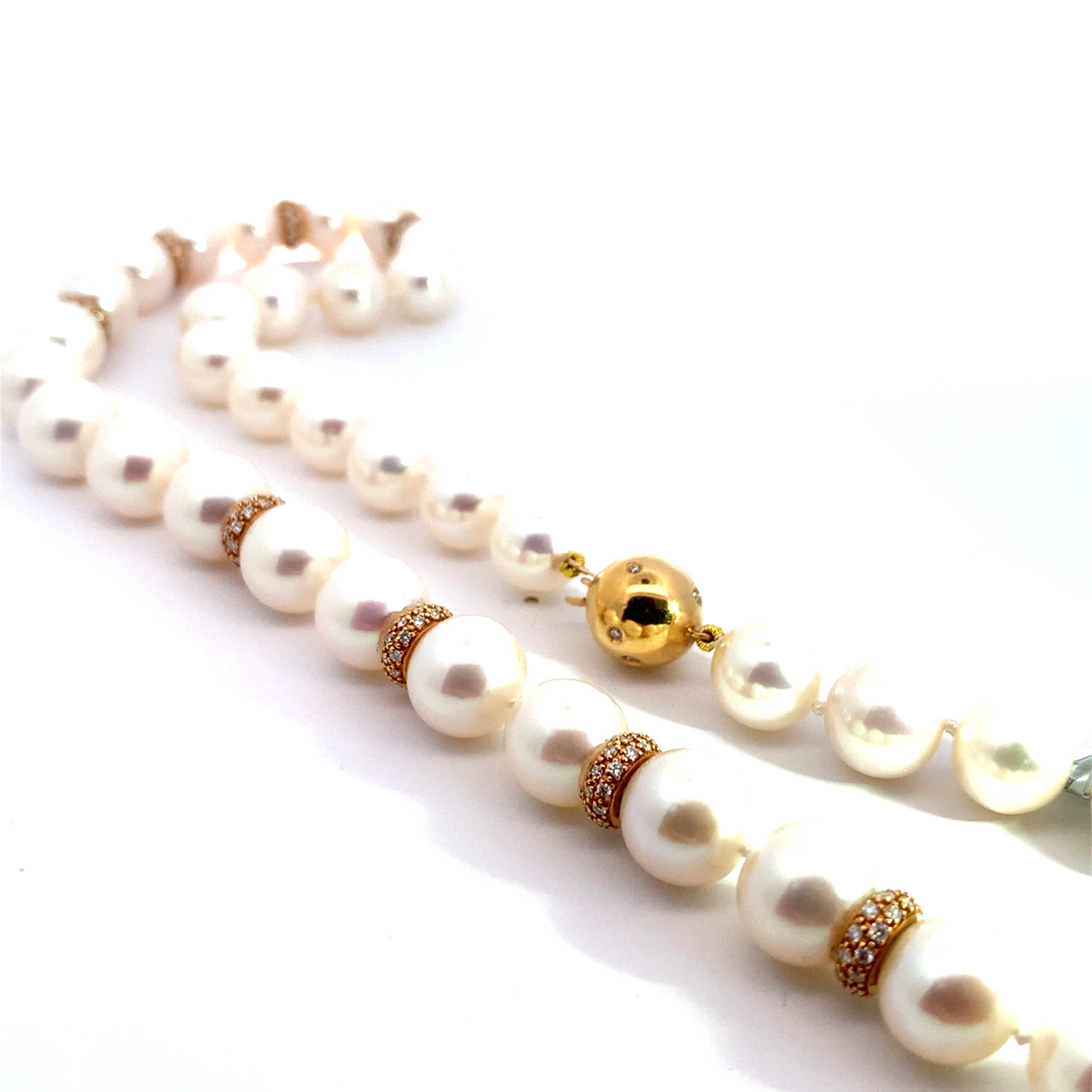 PEARL AND DIAMOND NECKLACE