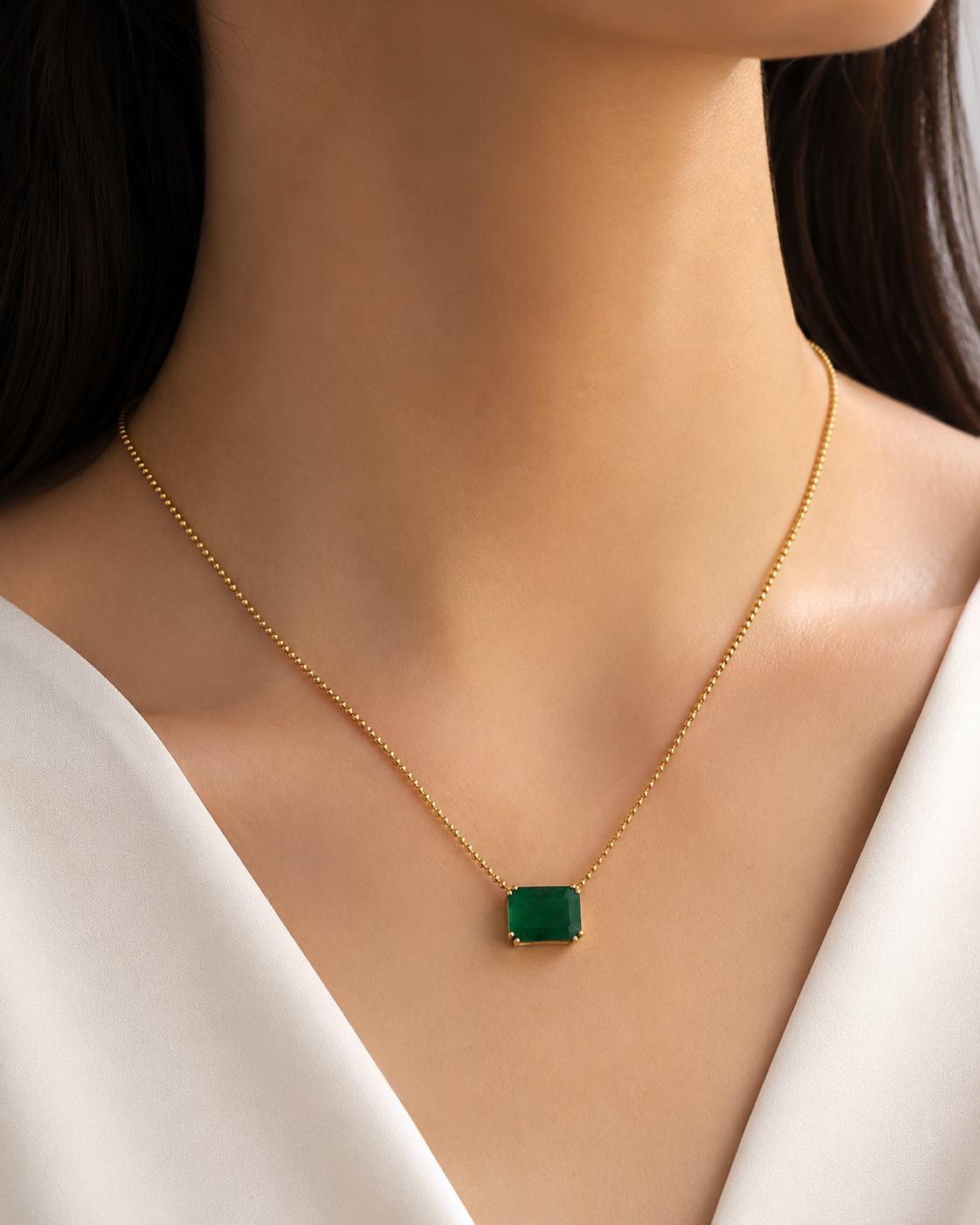 Yellow Gold Emerald Pendant