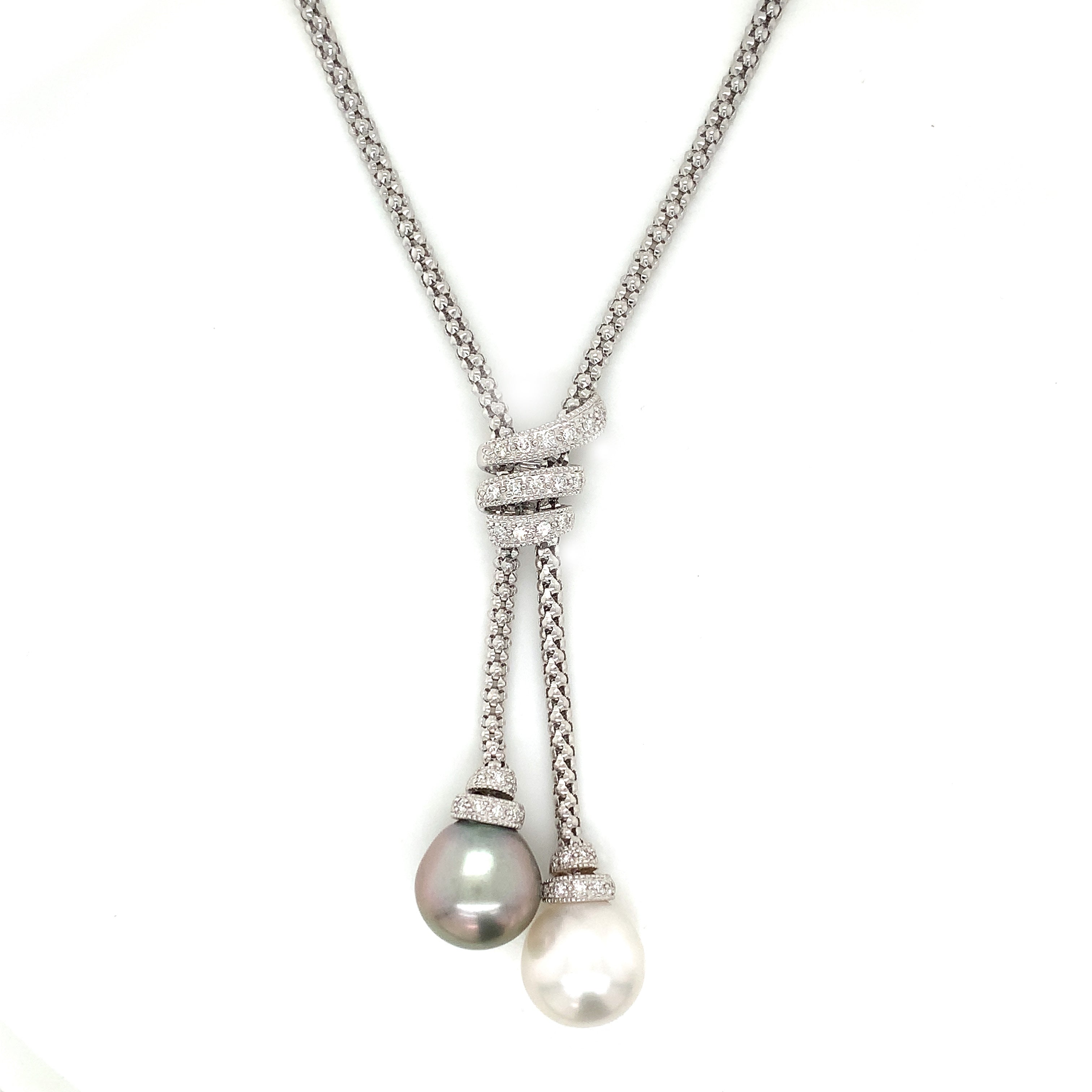 DOUBLE PEARL NECKLACE