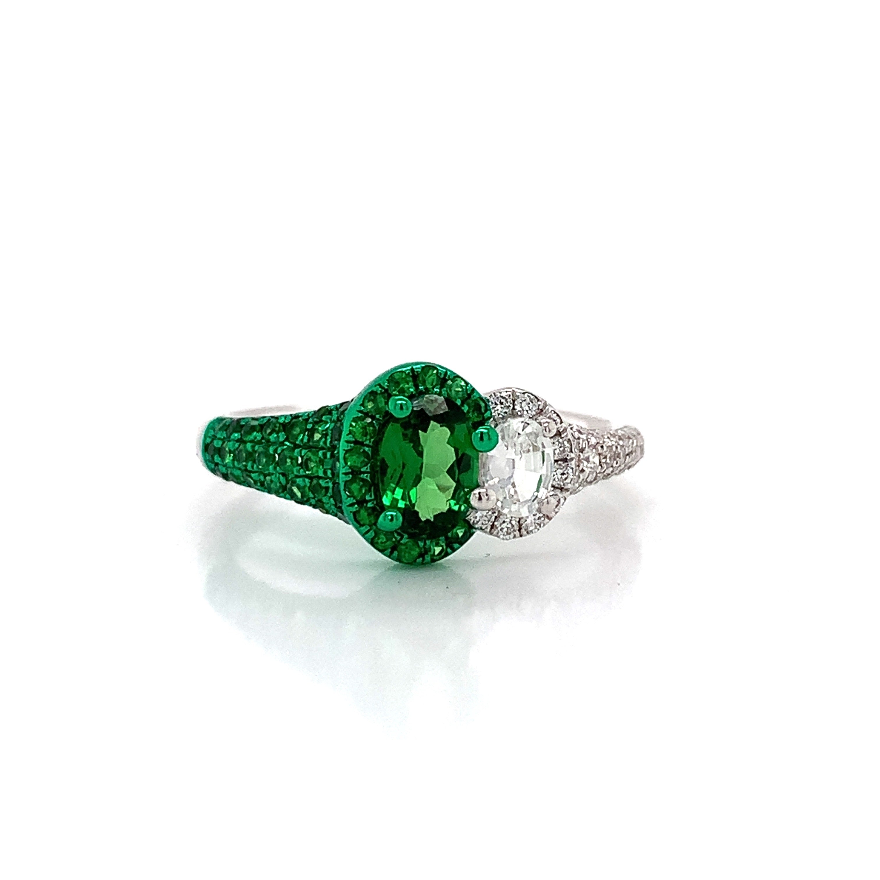 GREEN RING