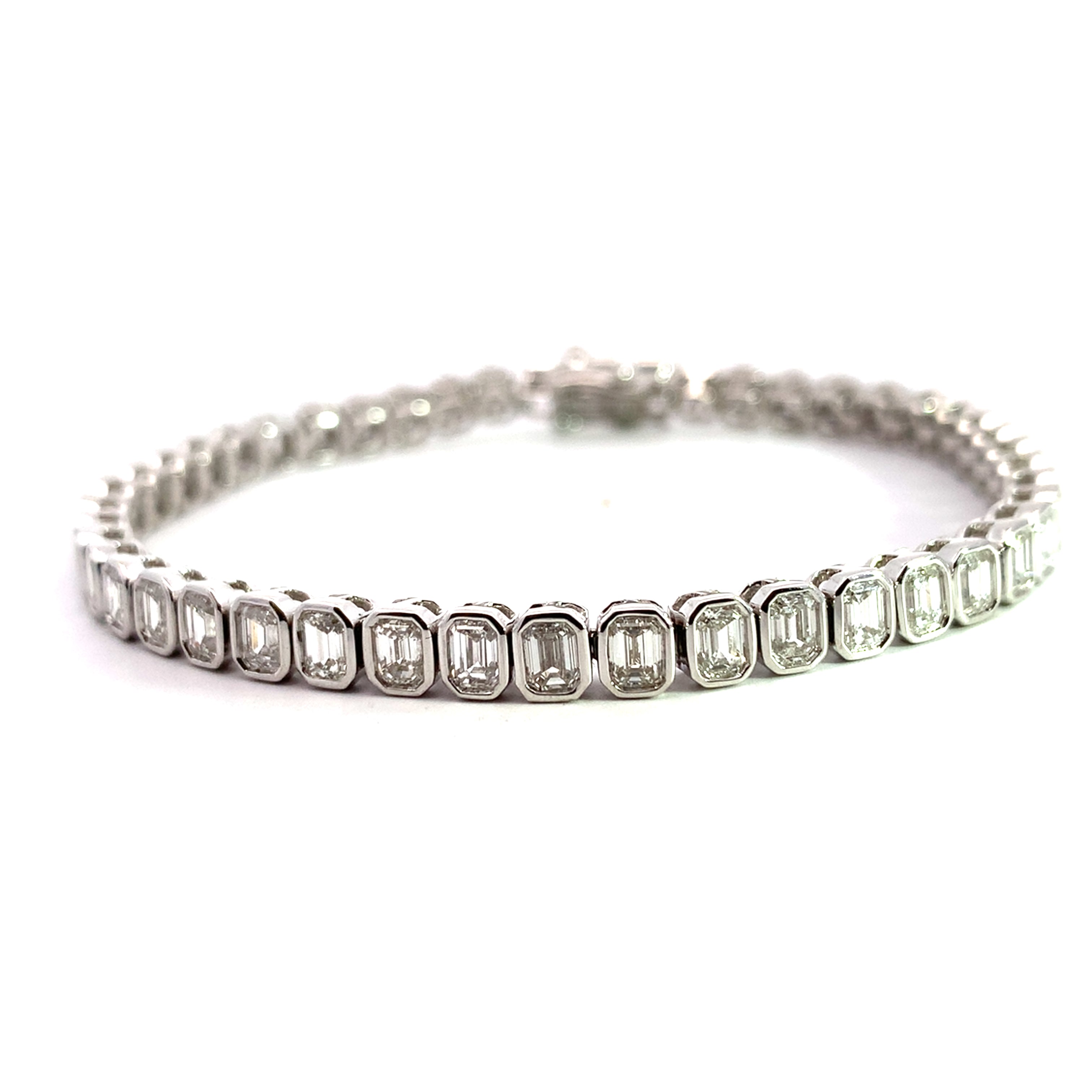 DIAMOND BRACELET