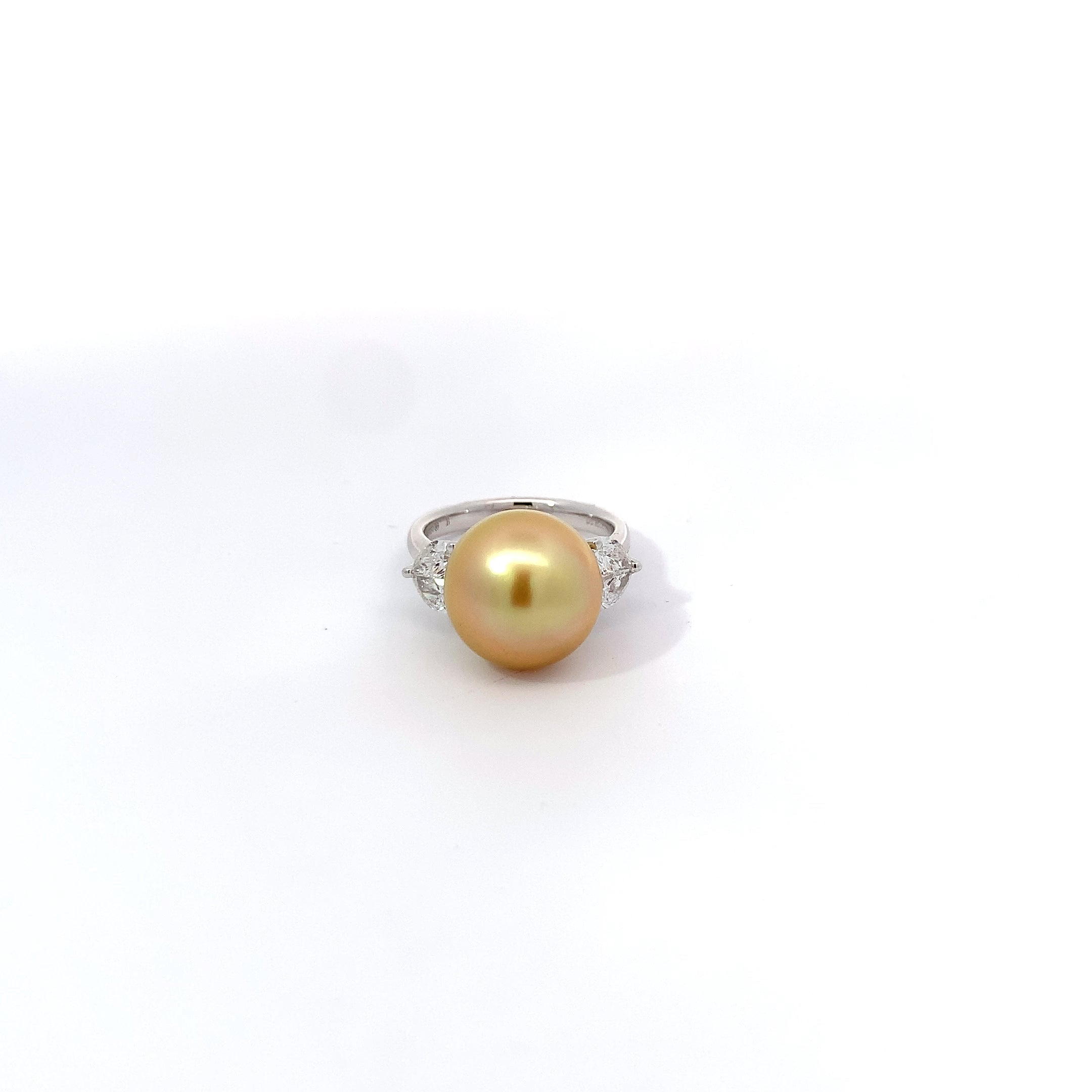 PEARL RING